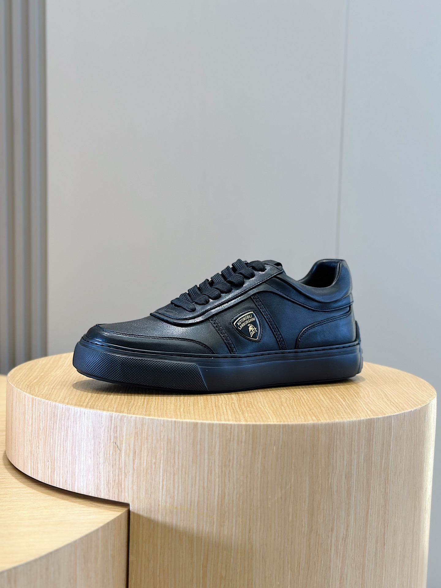 Basic Shoes M-l-s