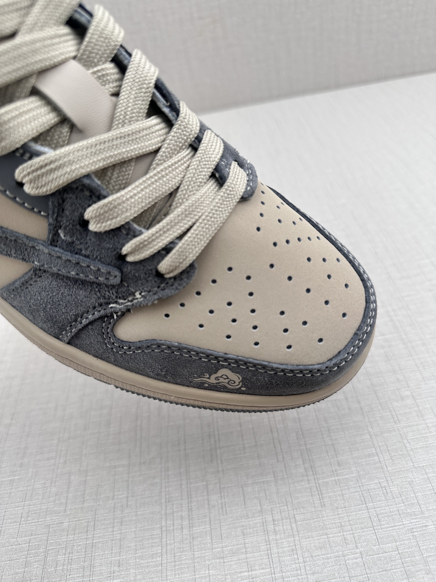 Jordan Nike Basic Shoes L-s