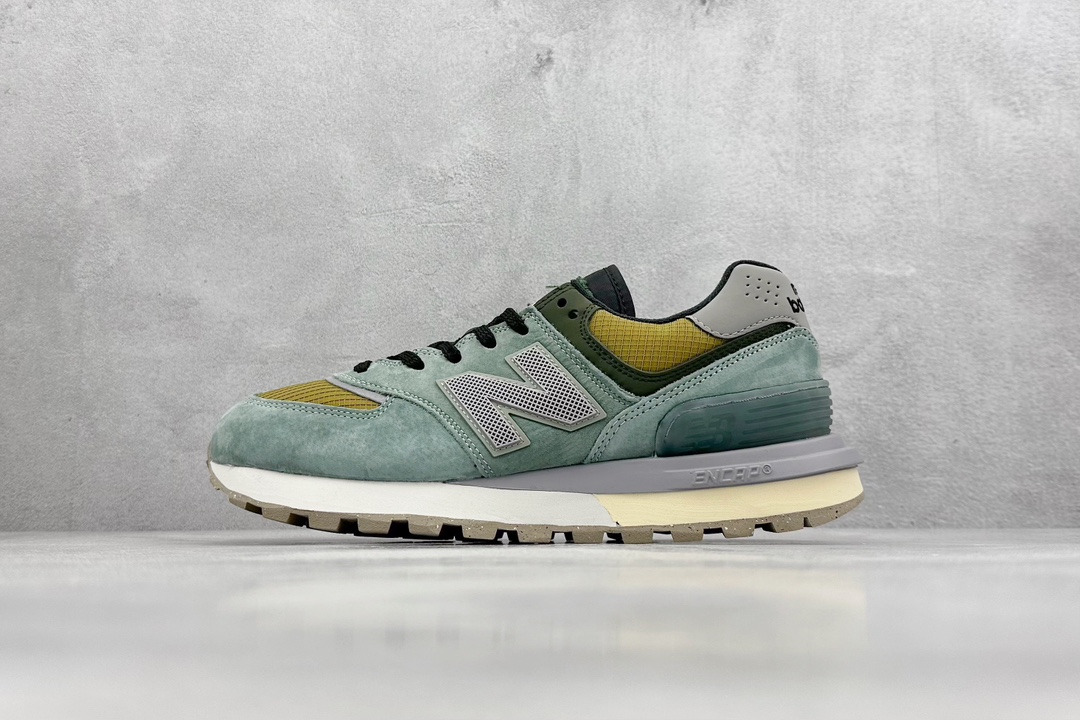 Running Shoes L-s