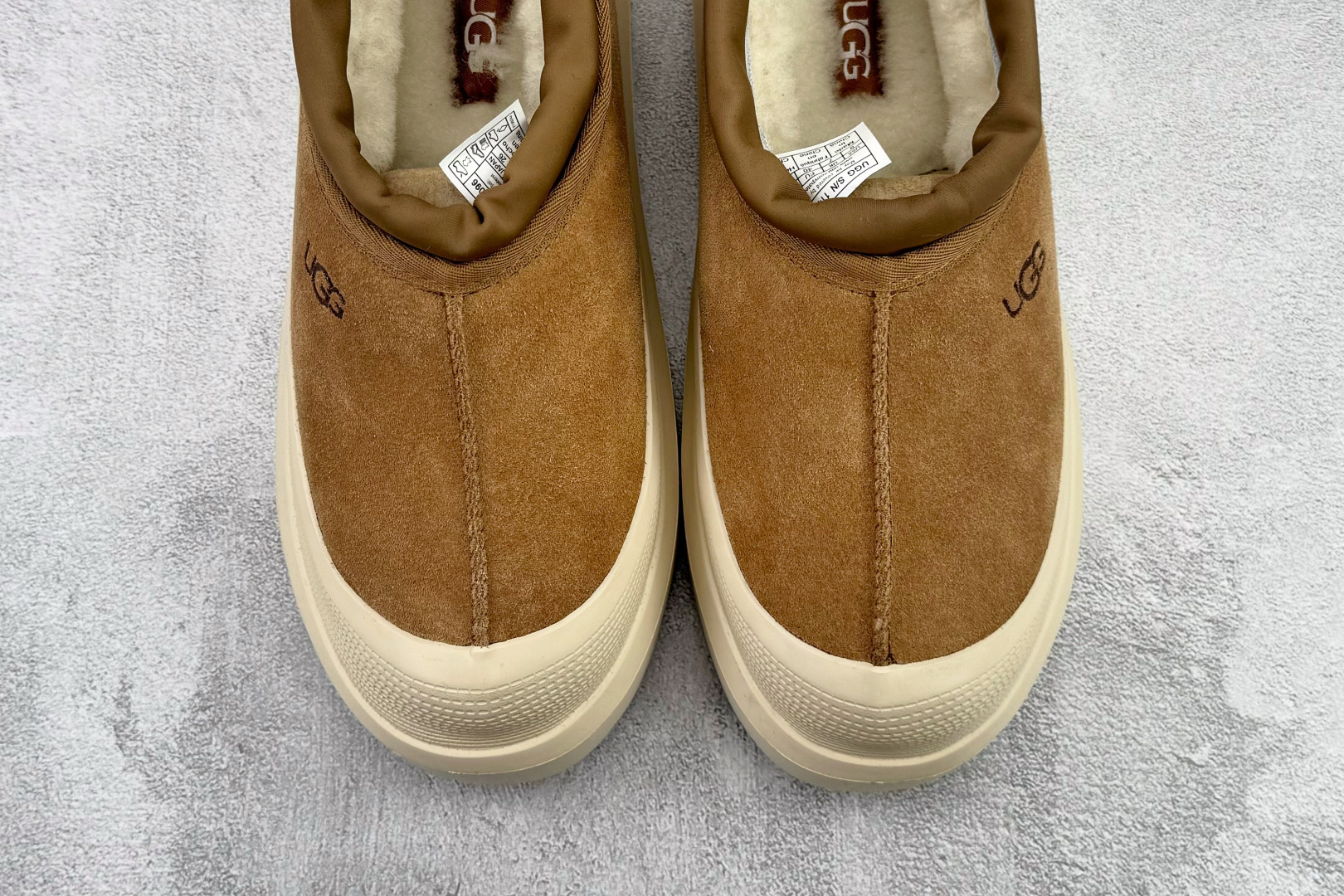 Ugg Basic Shoes