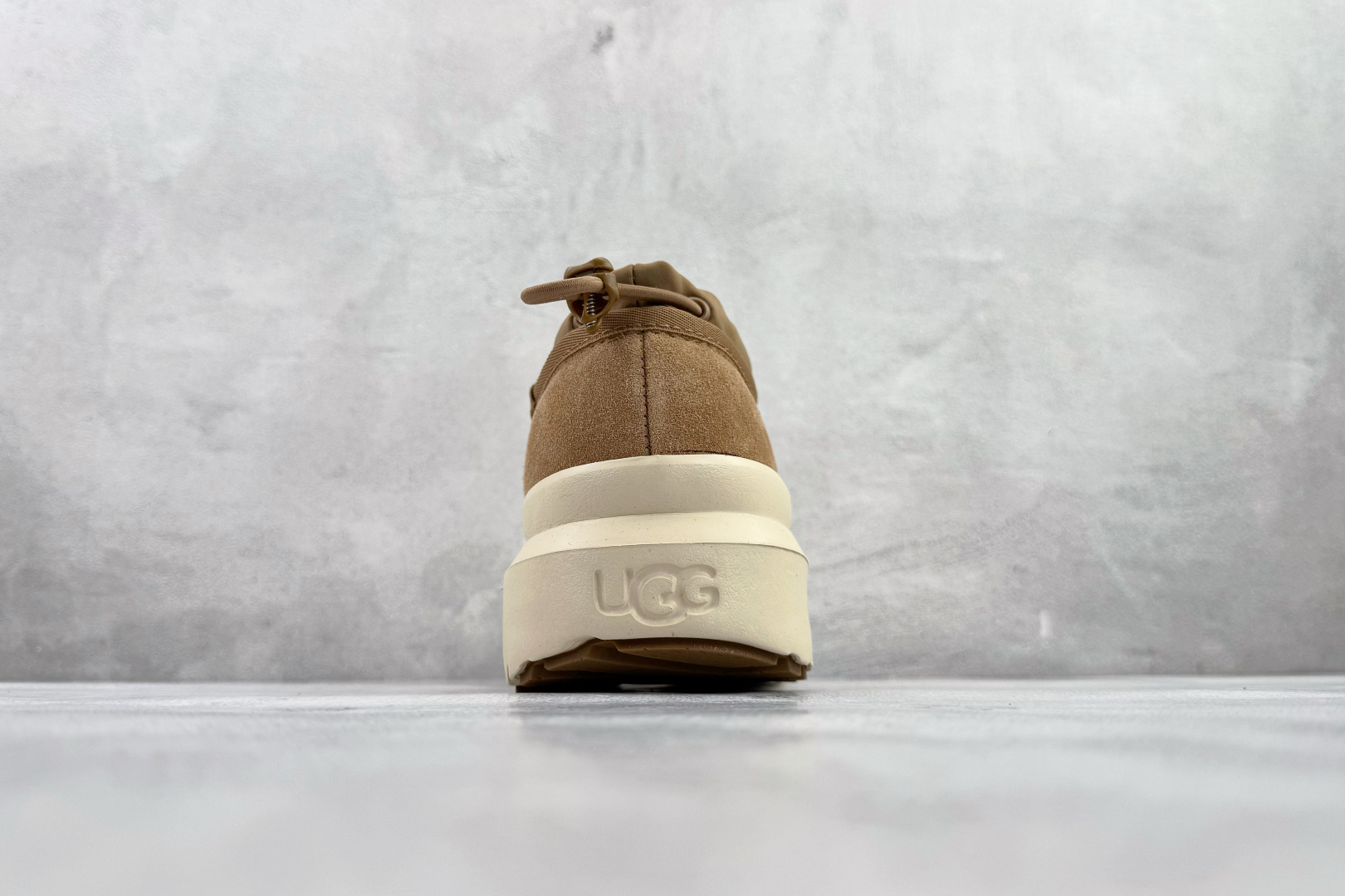 Ugg Basic Shoes