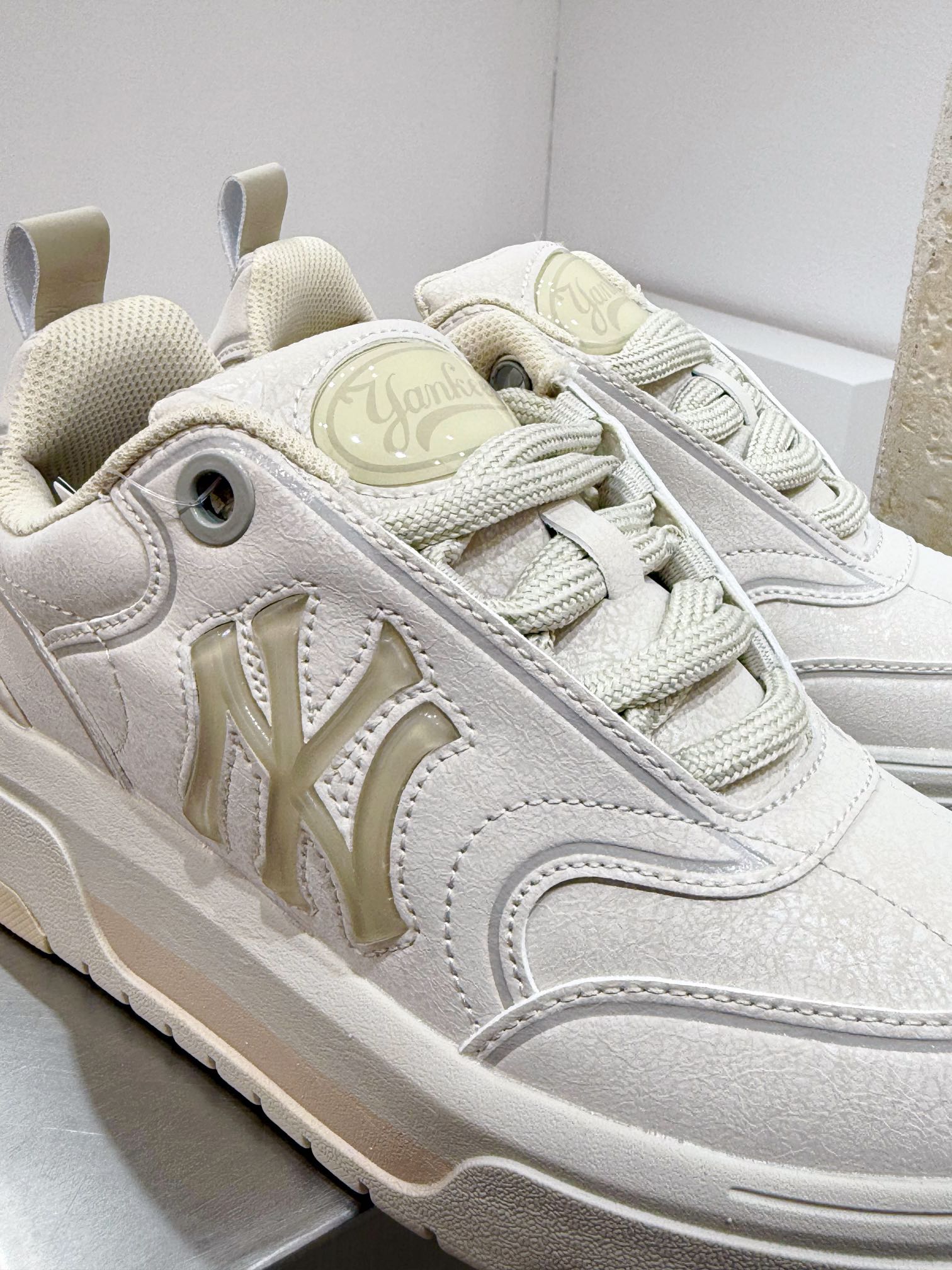 Nike Female Board Shoes M-l-s