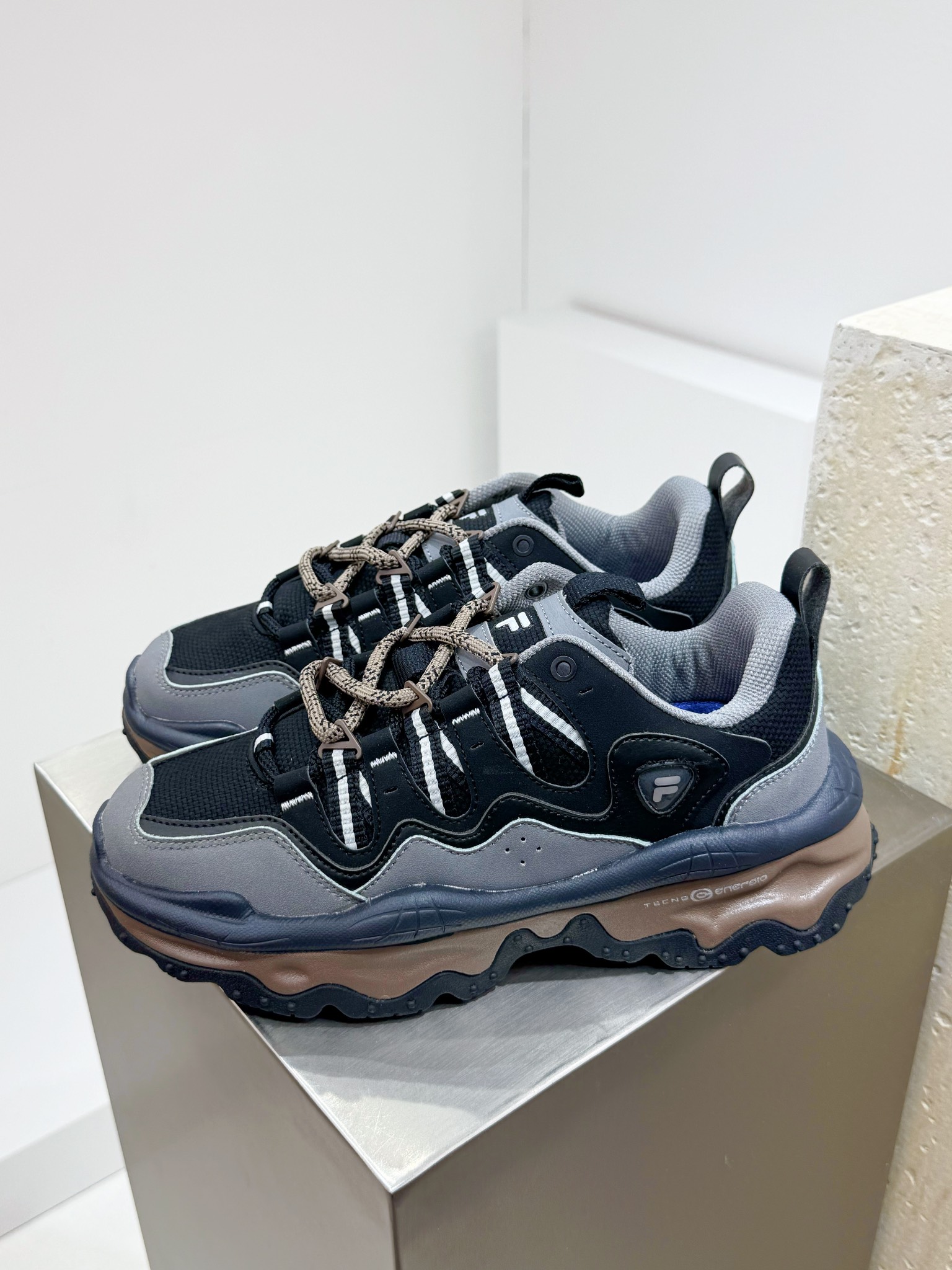 Male Running Shoes Mesh Breathable M-l-s