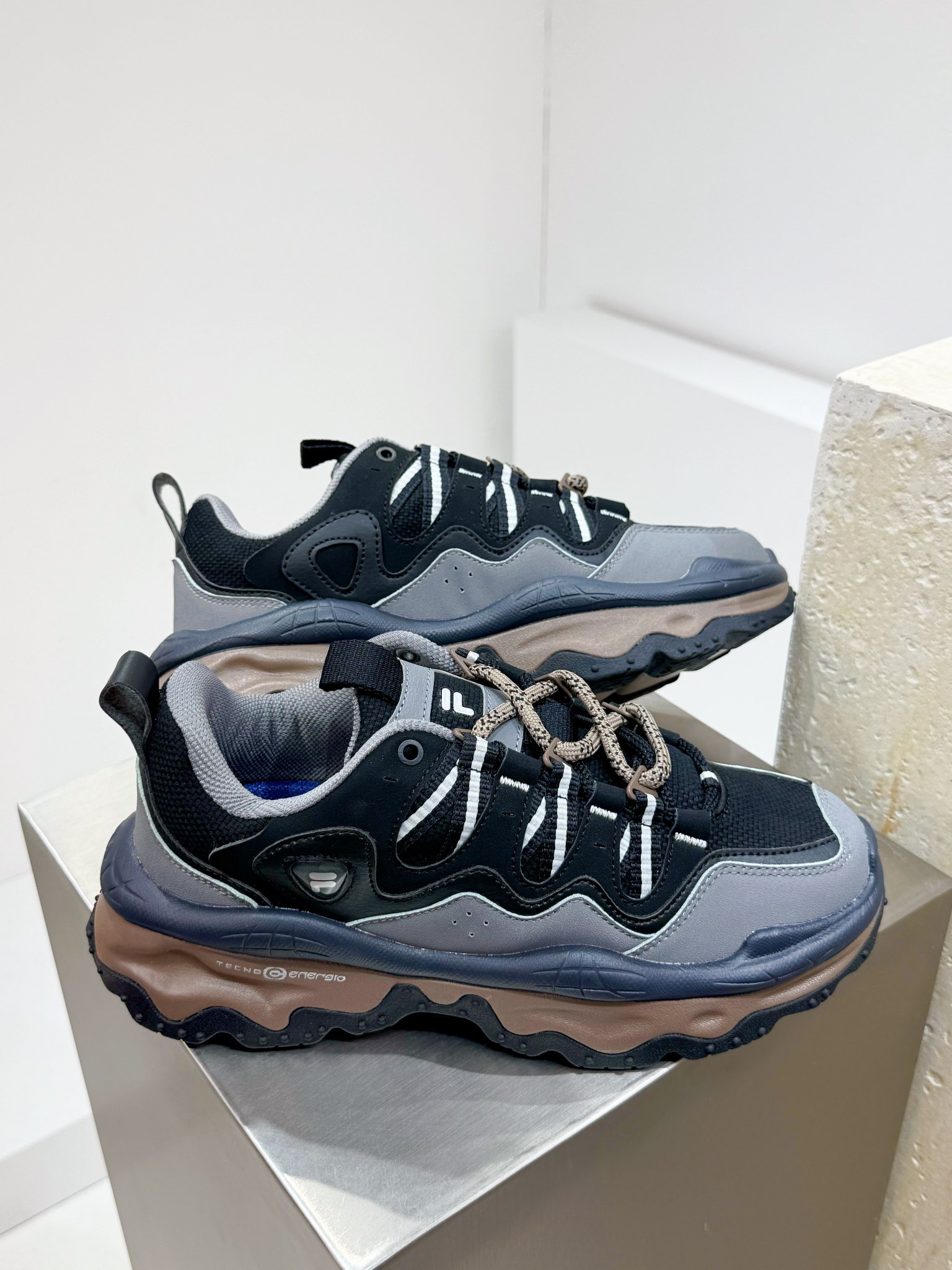 Male Running Shoes Mesh Breathable M-l-s