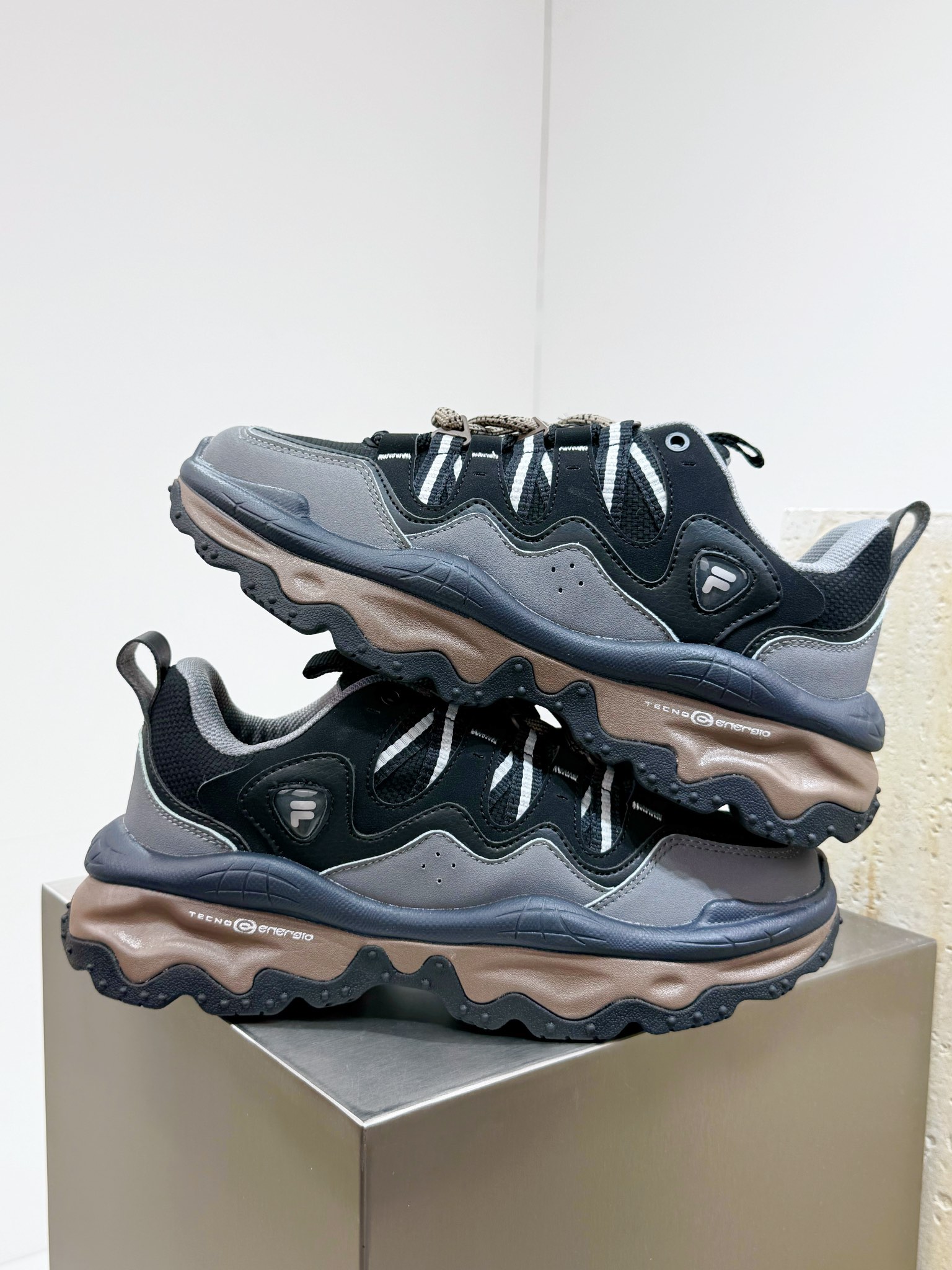 Male Running Shoes Mesh Breathable M-l-s