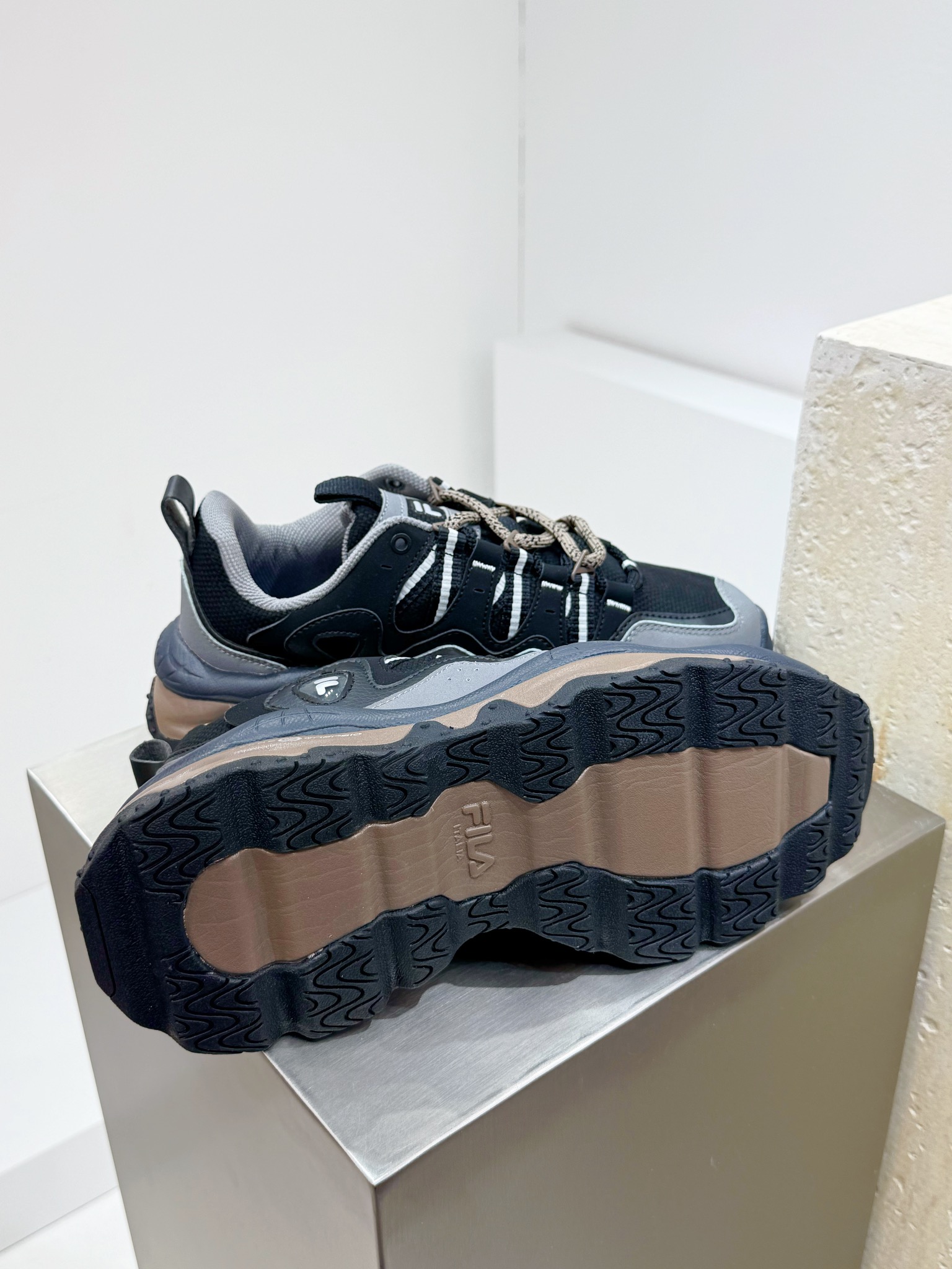 Male Running Shoes Mesh Breathable M-l-s