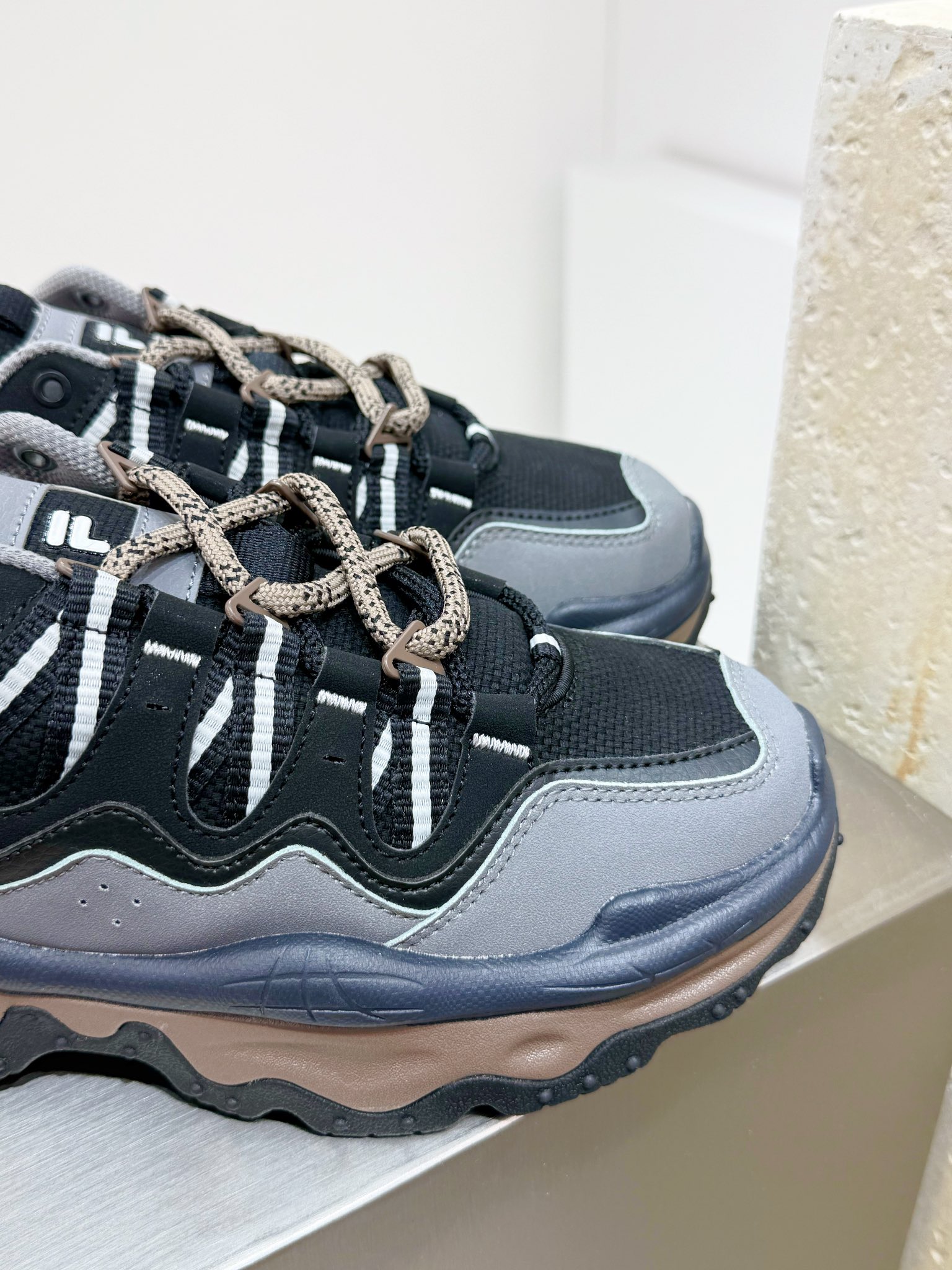 Male Running Shoes Mesh Breathable M-l-s