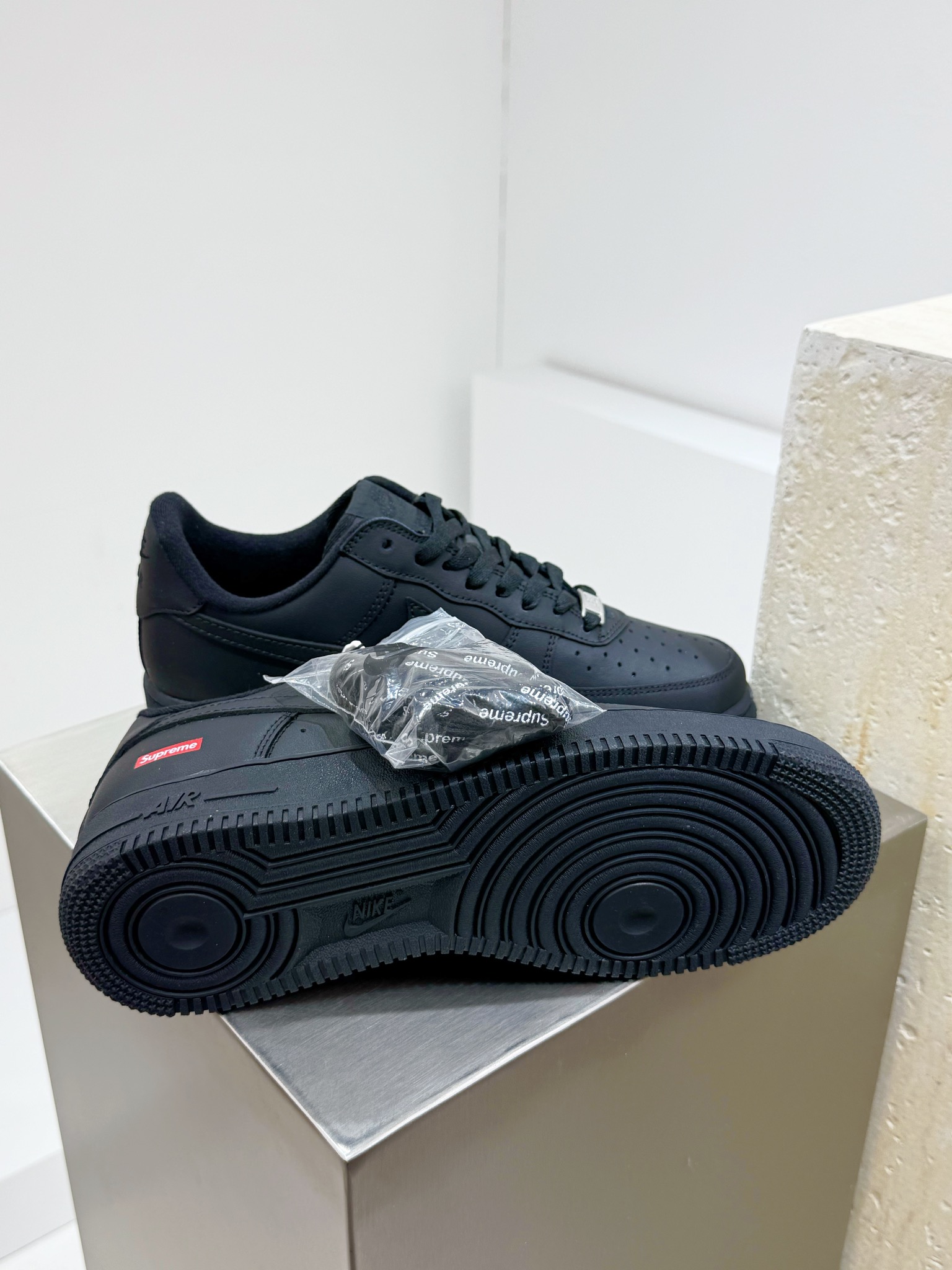 Calvin Klein Nike Supreme Male Board Shoes Brown M-l-s