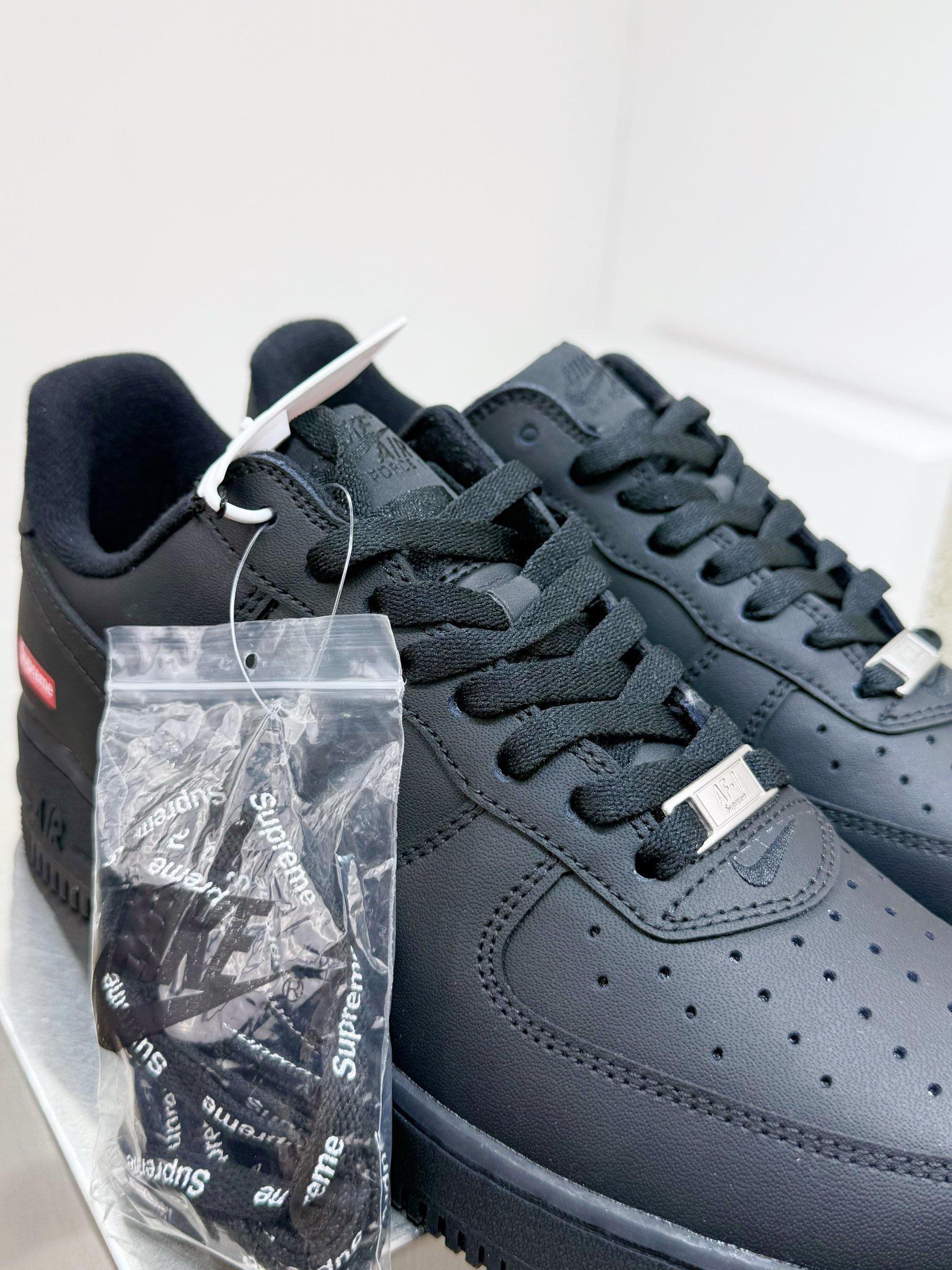 Calvin Klein Nike Supreme Male Board Shoes Brown M-l-s