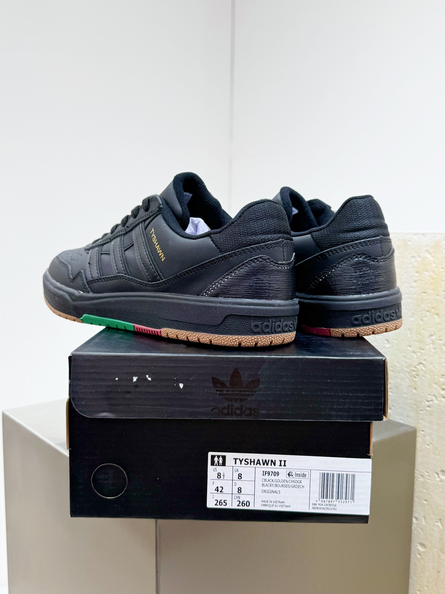 Adidas Calvin Klein Male Board Shoes White Breathable L-s