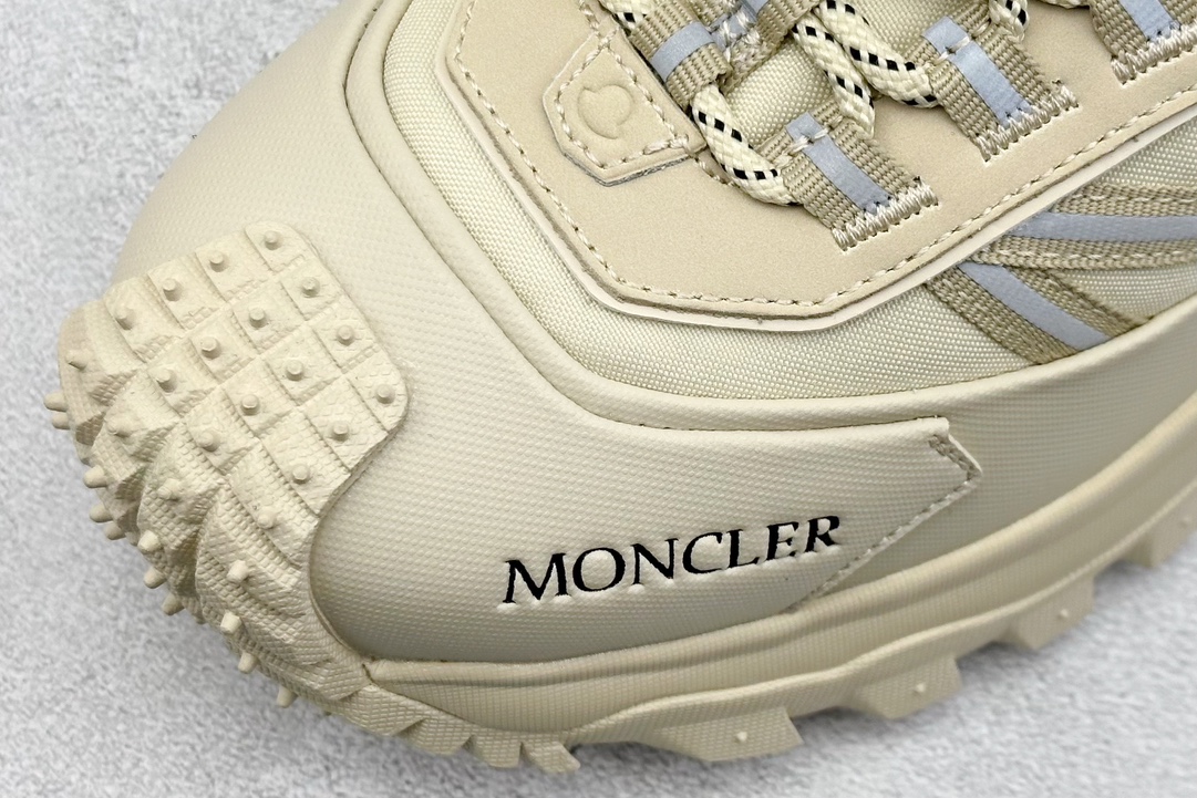 Moncler Basic Shoes M-l