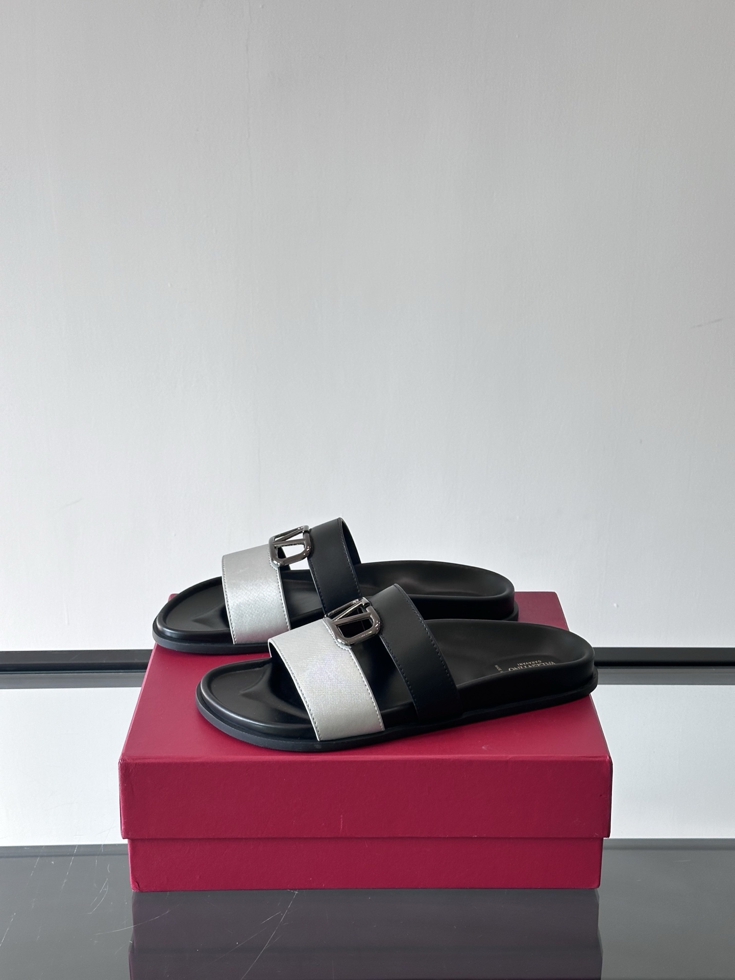 Male Sandals L-s