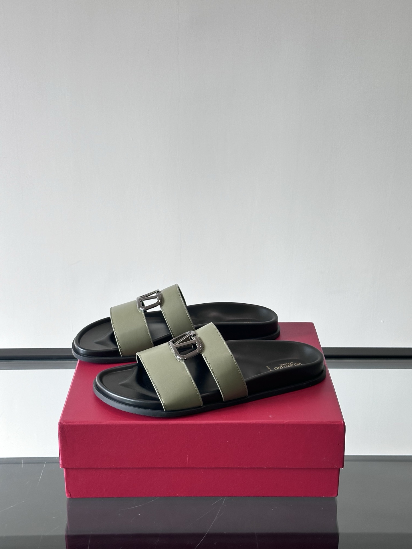 Male Sandals L-s