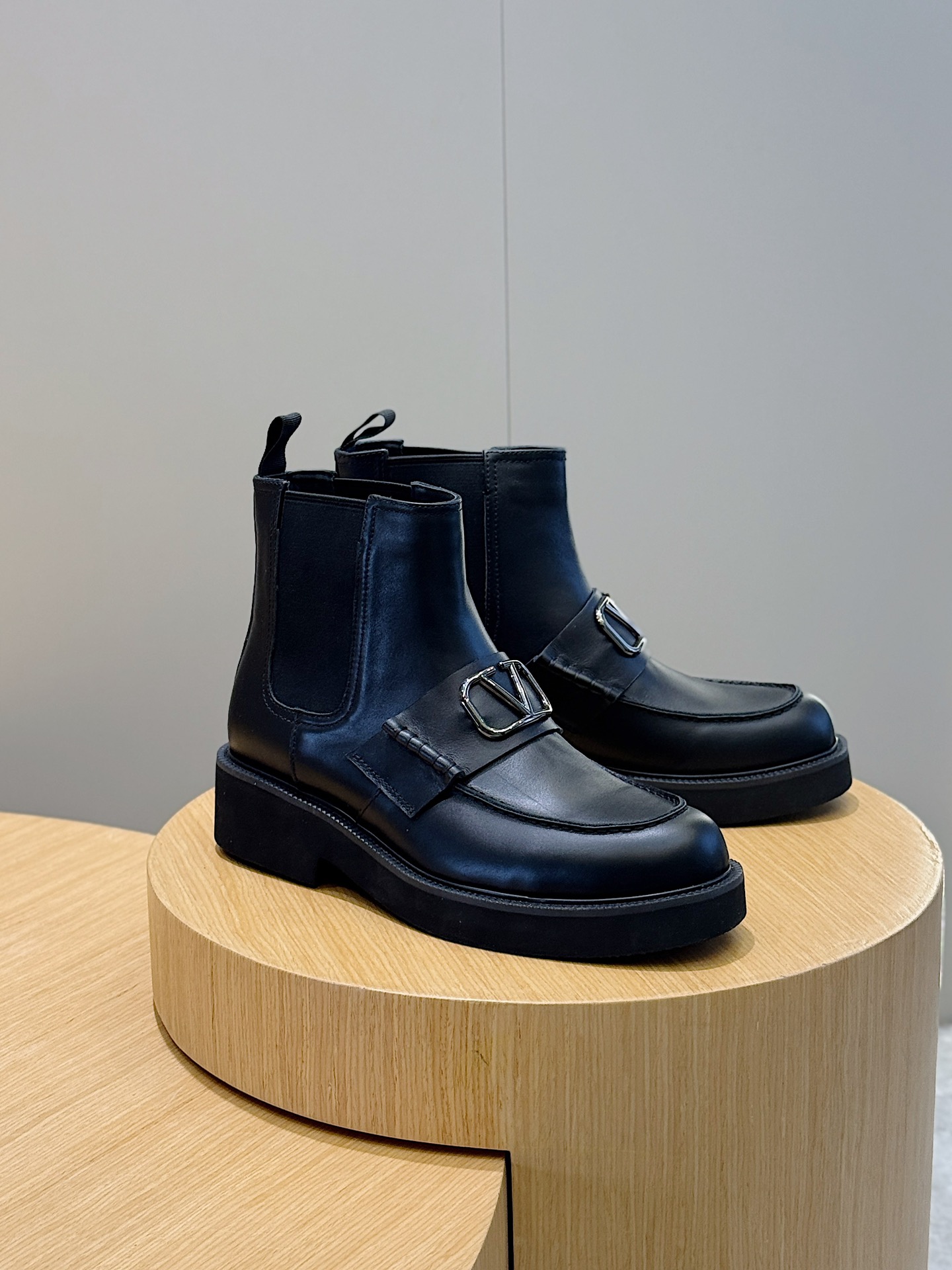 Male Basic Shoes L-s