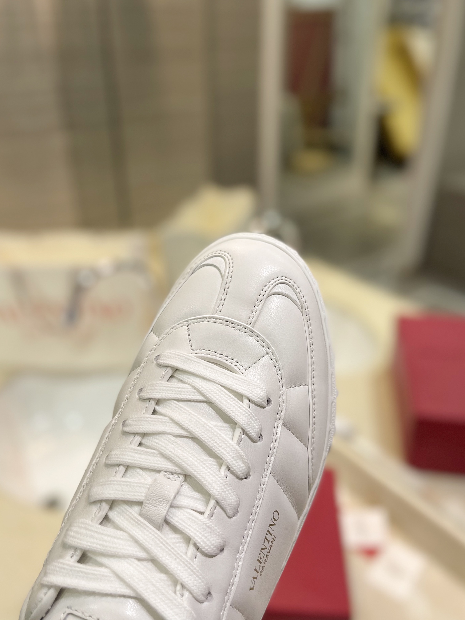 Male Sneakers L