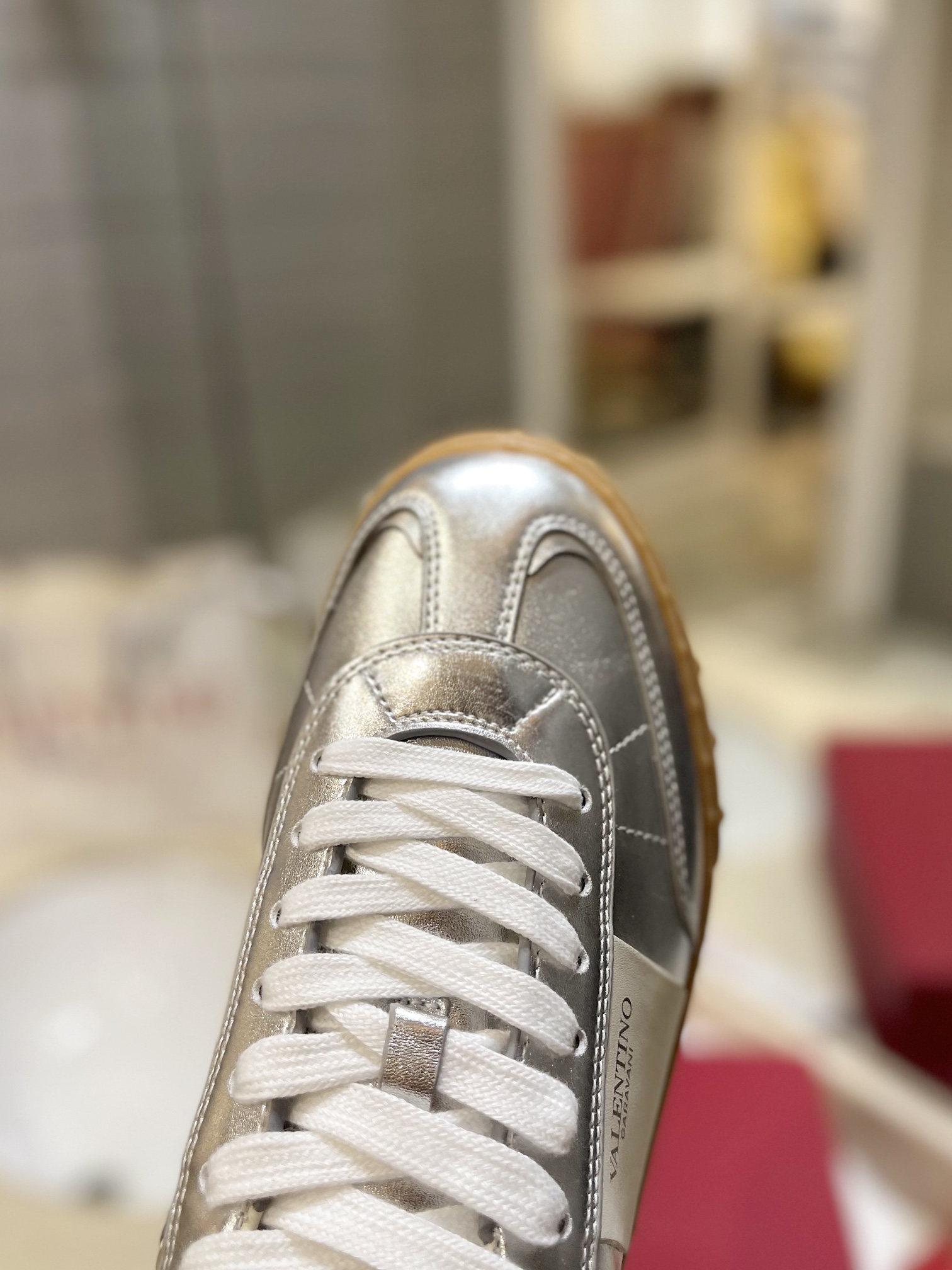 Male Sneakers L