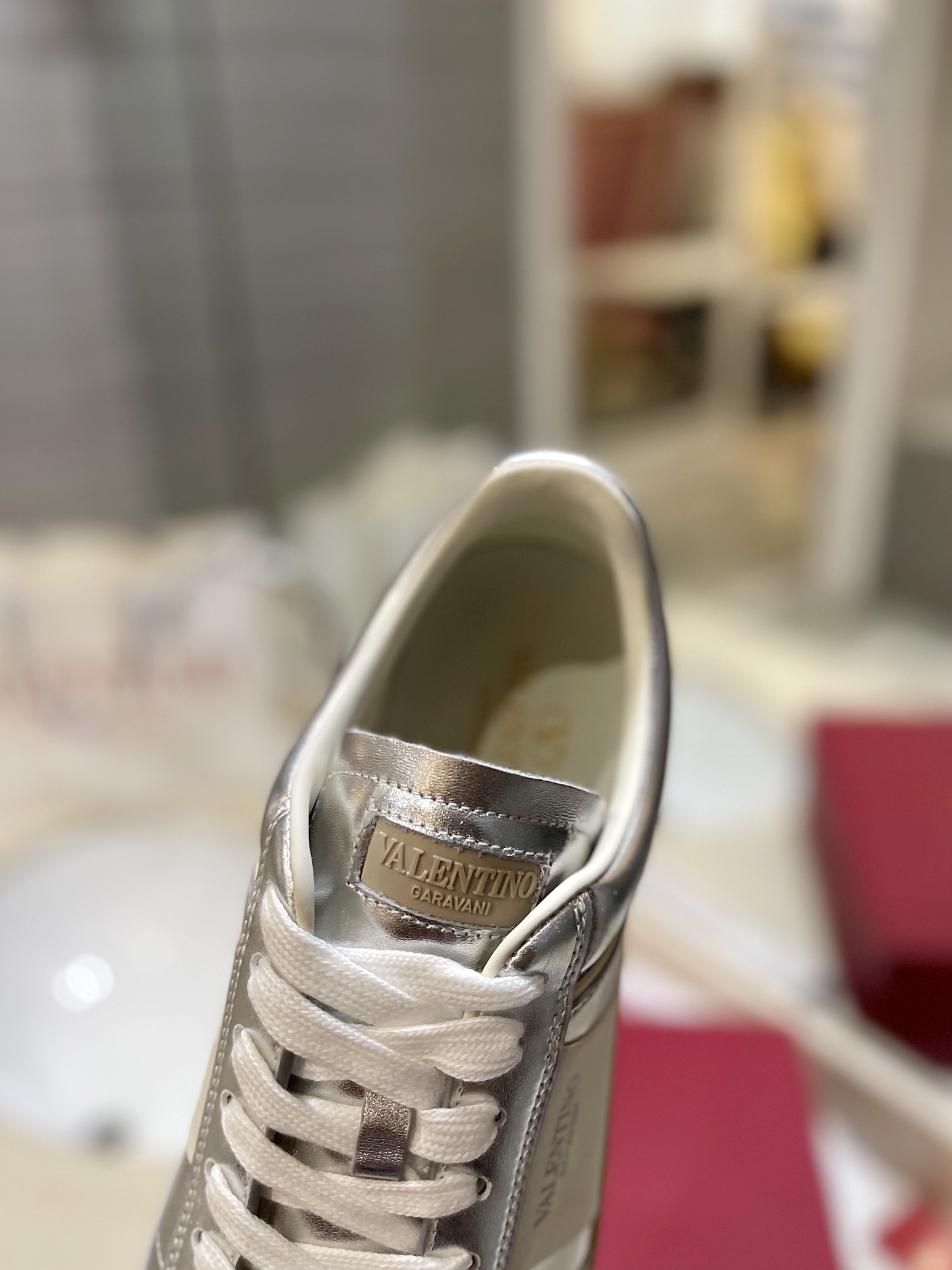 Male Sneakers L