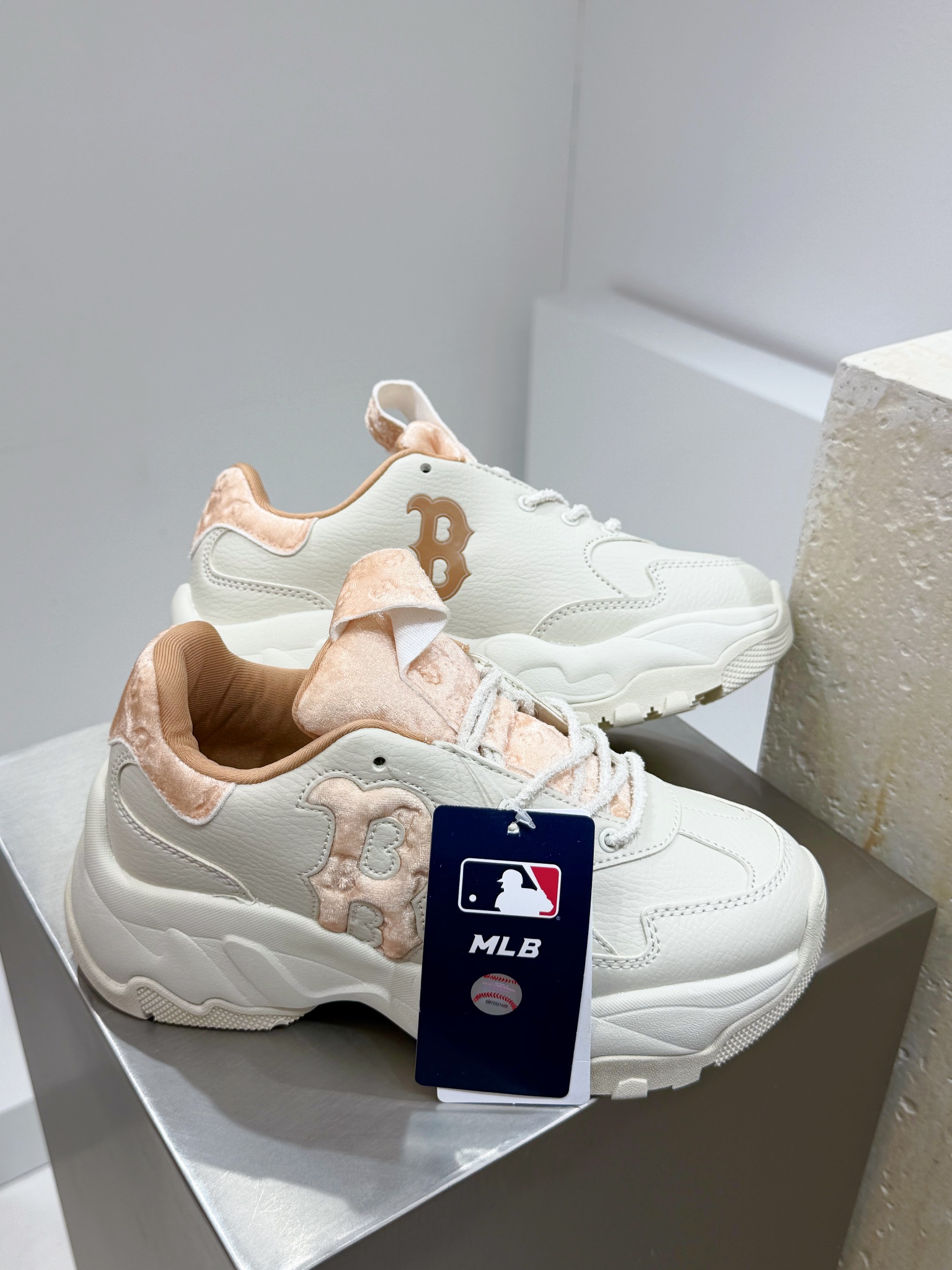 Calvin Klein Dolce Gabbana Nike Male Running Shoes M-l-s