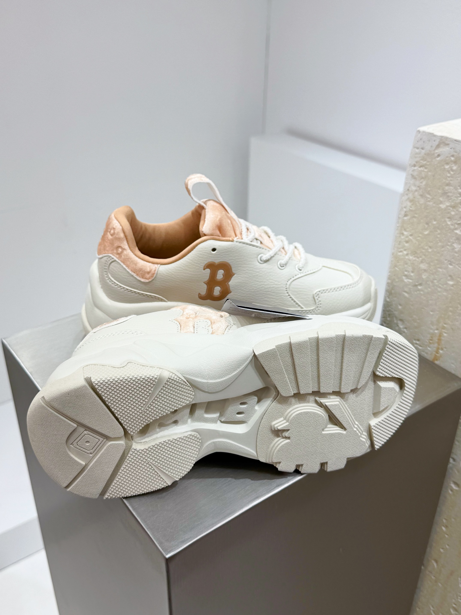 Calvin Klein Dolce Gabbana Nike Male Running Shoes M-l-s