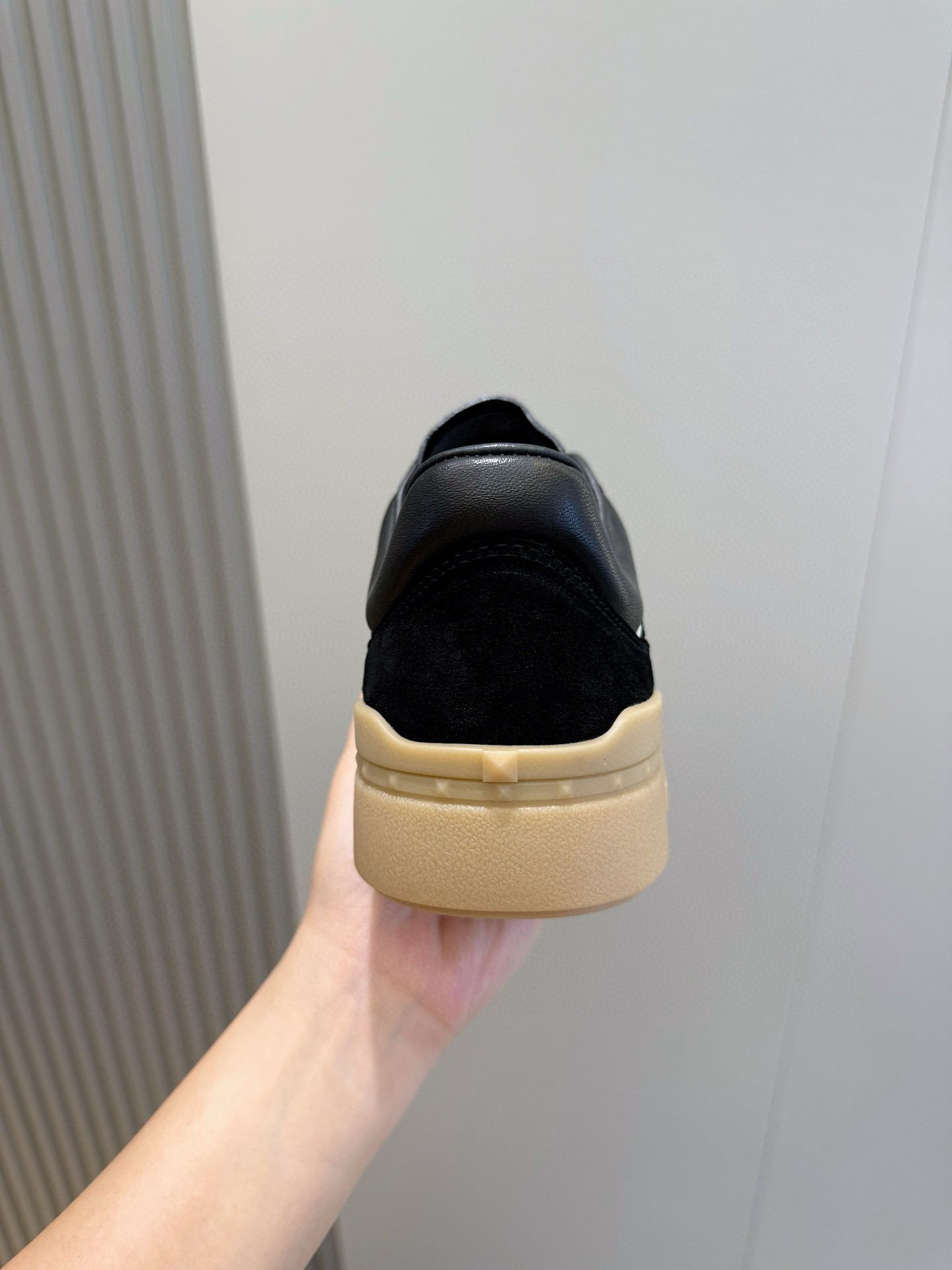 Valentino Couple Sneakers L-s