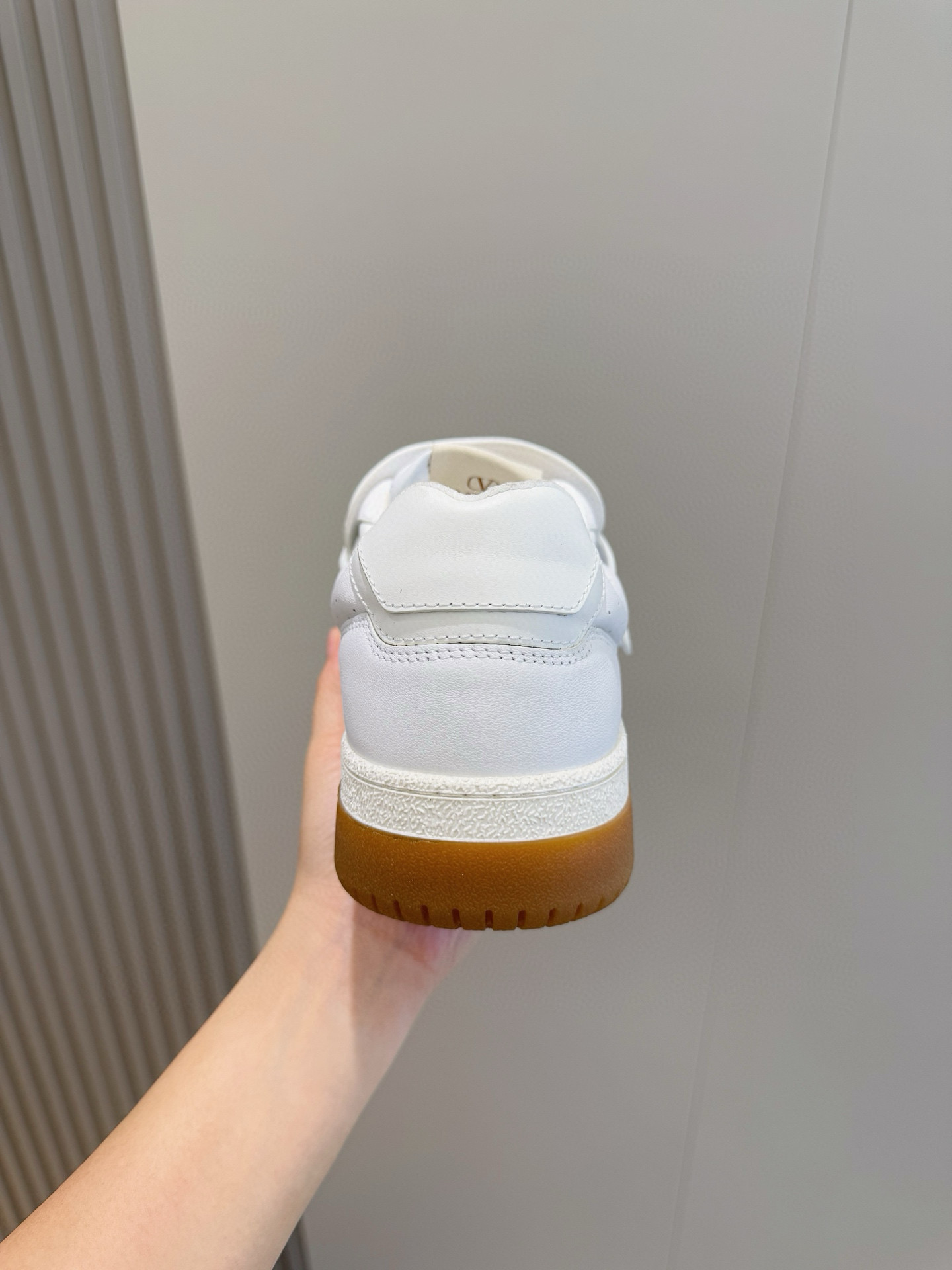 Valentino Couple Sneakers L-s