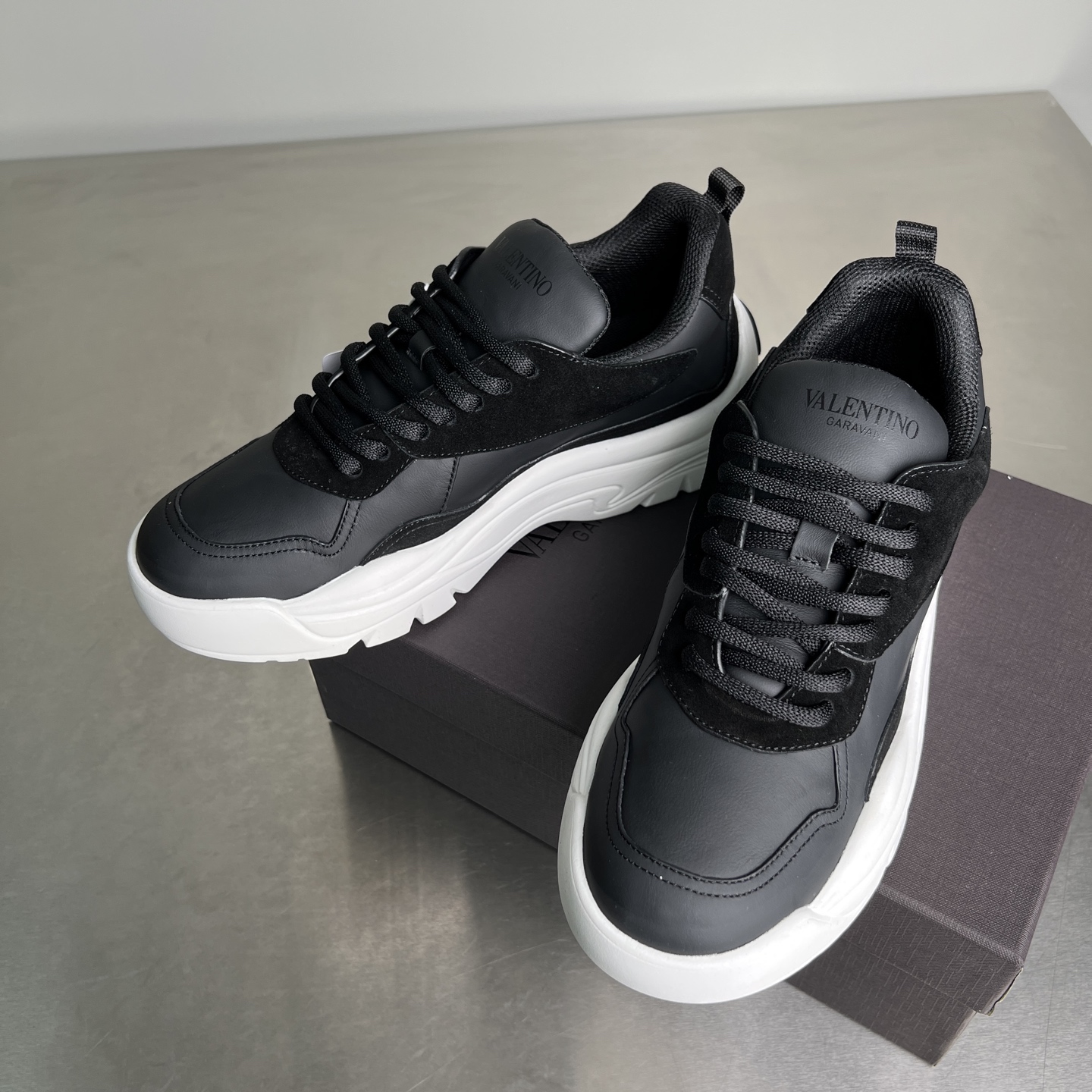 Valentino Male Sneakers Breathable M-l