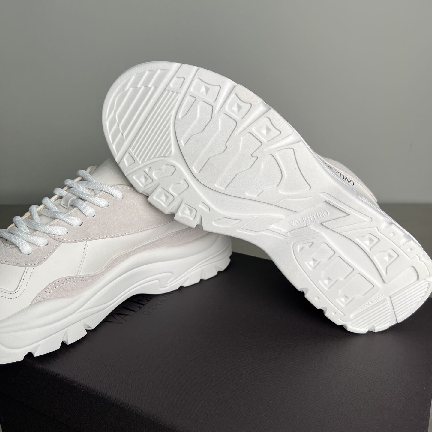 Valentino Male Sneakers Breathable M-l