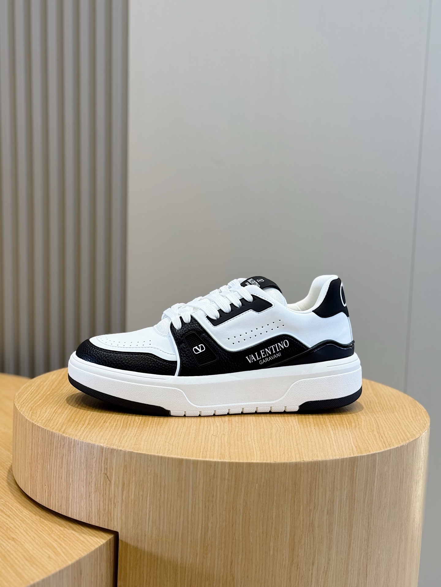 Male Sneakers L-s