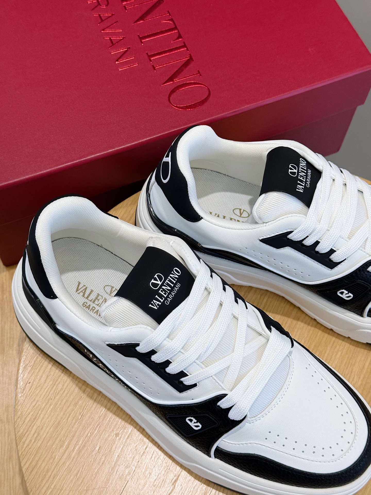 Male Sneakers L-s