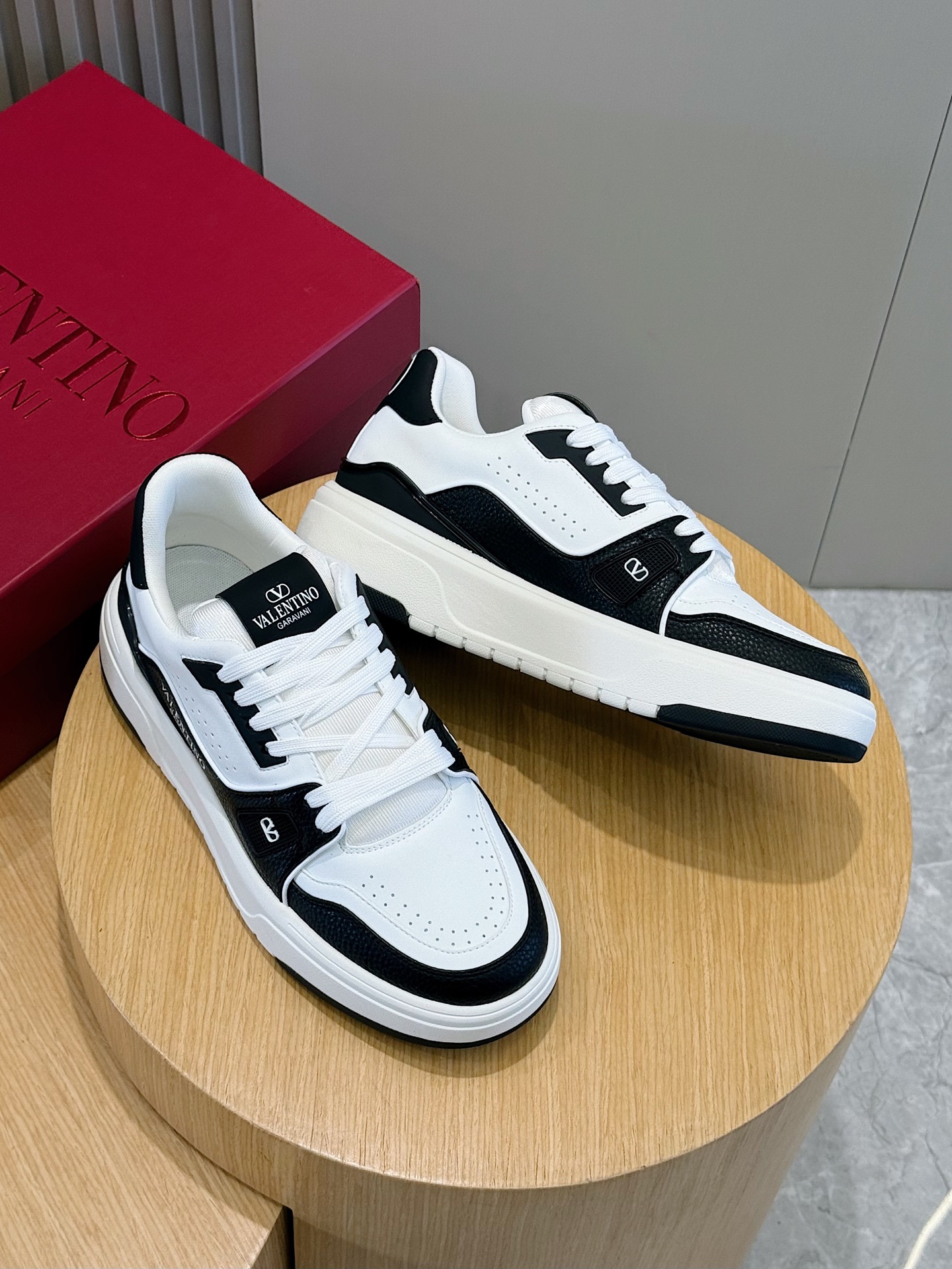 Male Sneakers L-s
