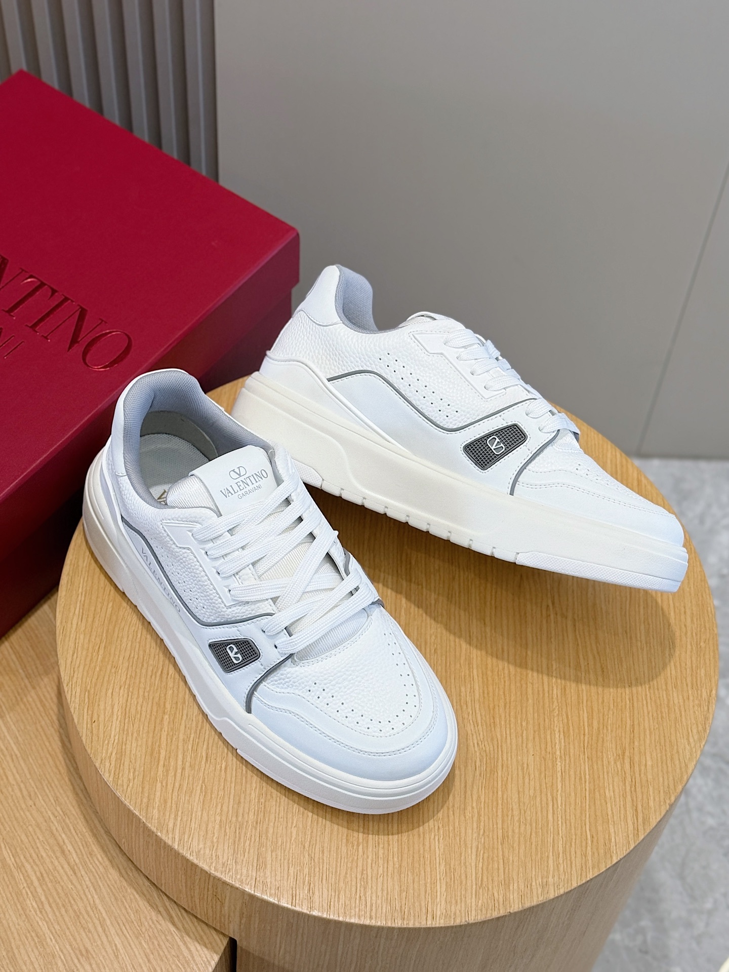 Male Sneakers L-s