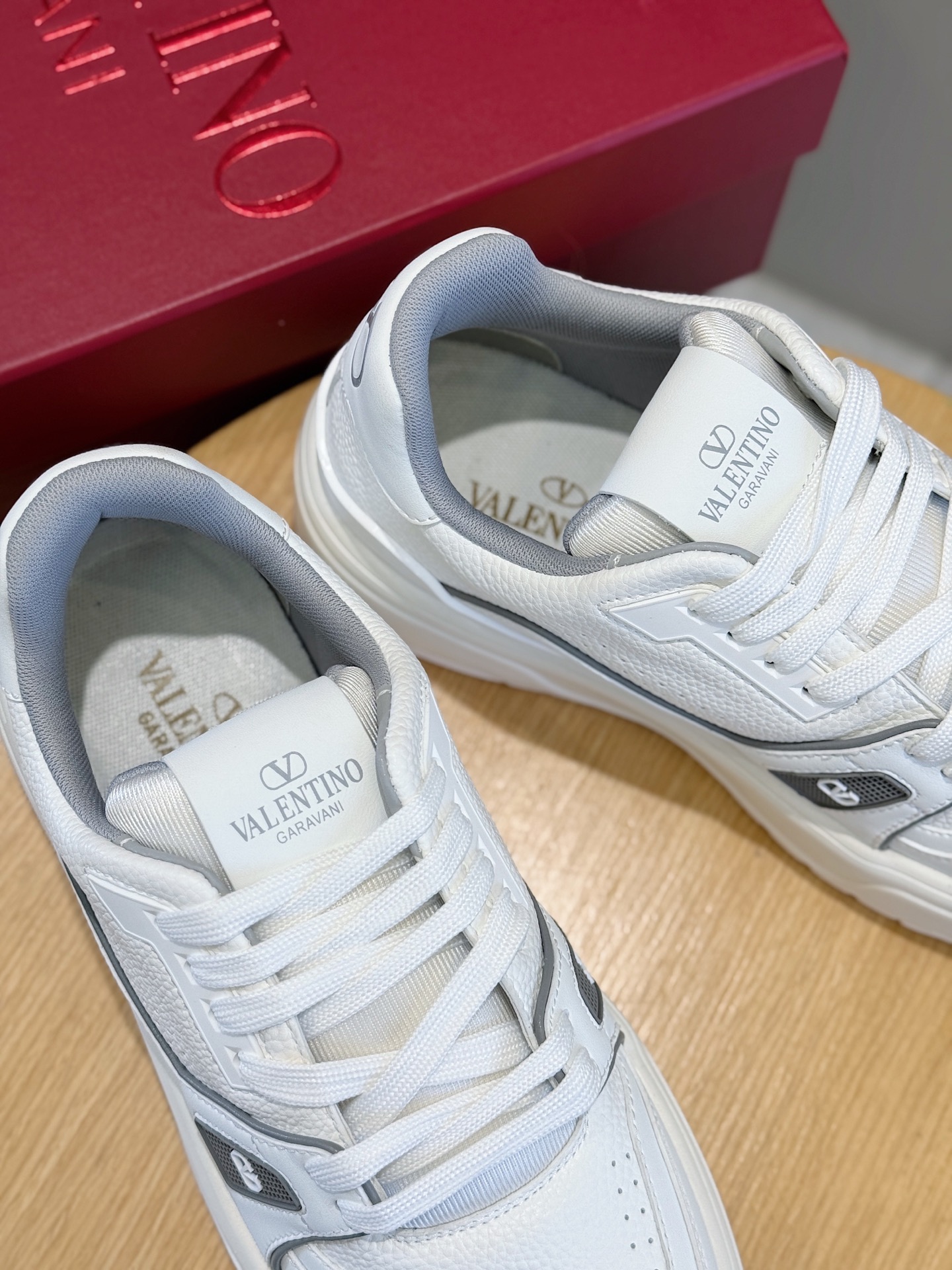 Male Sneakers L-s