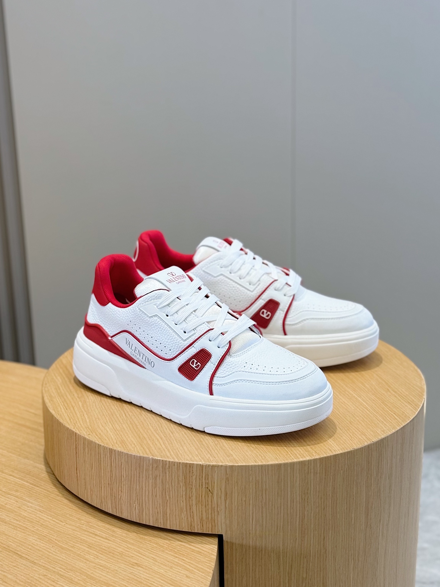 Male Sneakers L-s