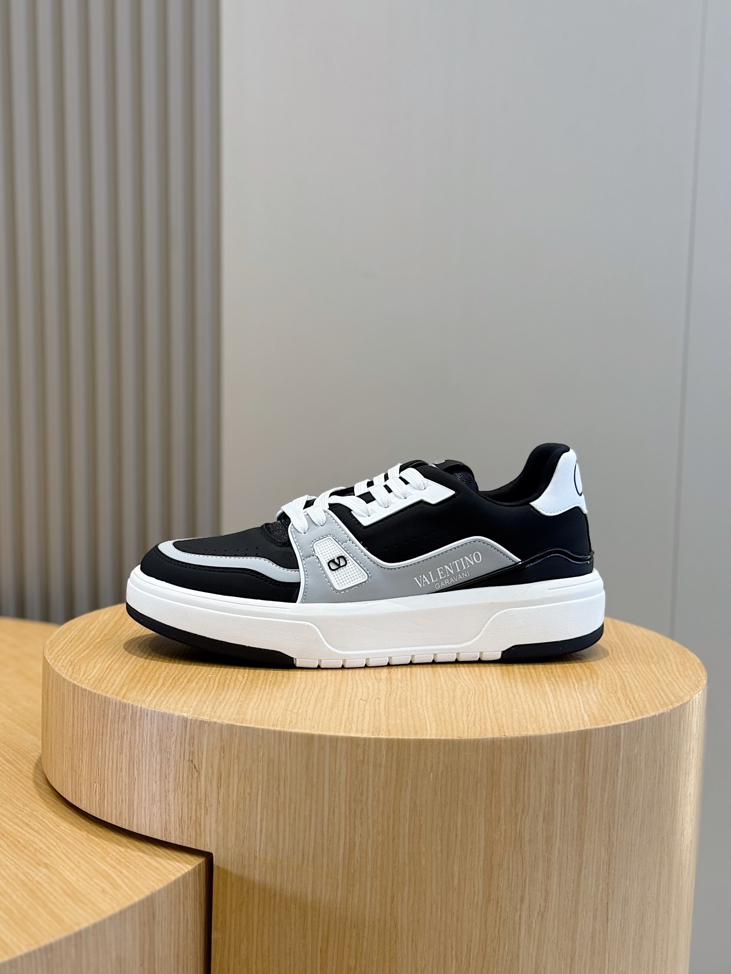Male Sneakers L-s