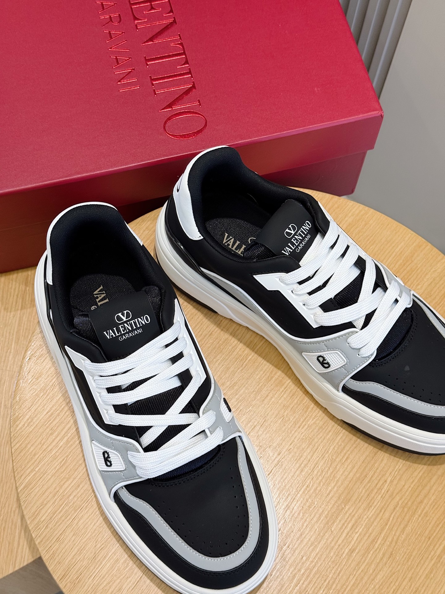 Male Sneakers L-s
