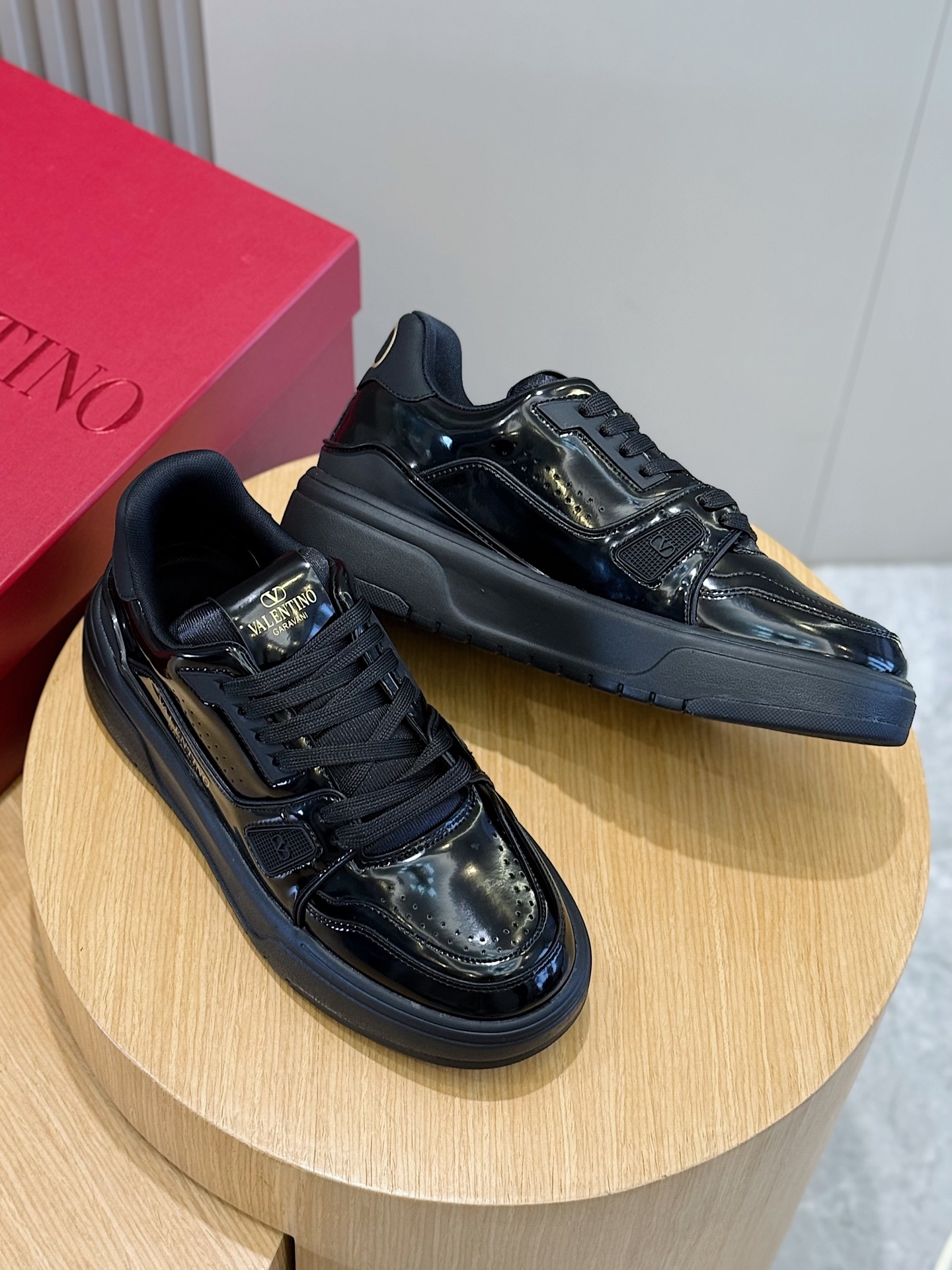 Male Sneakers L-s