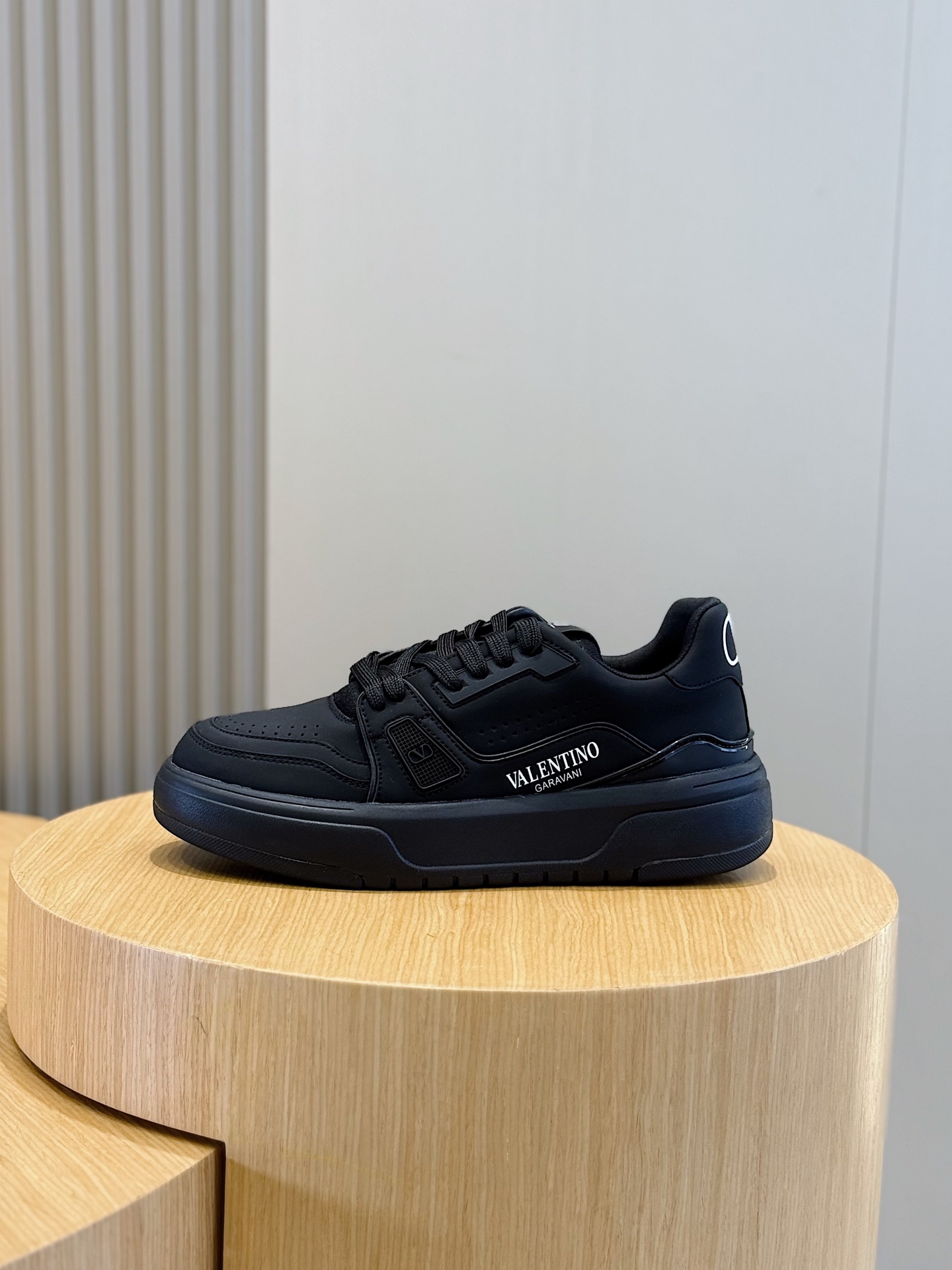 Male Sneakers L-s