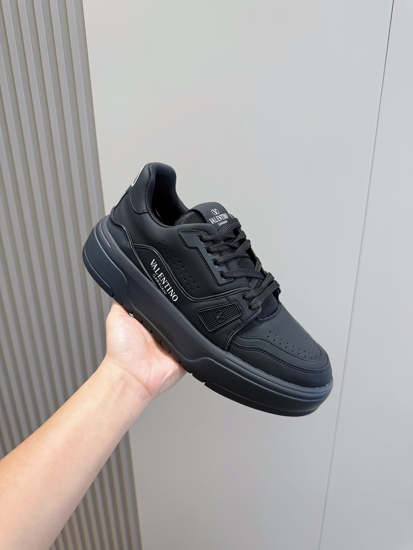 Male Sneakers L-s