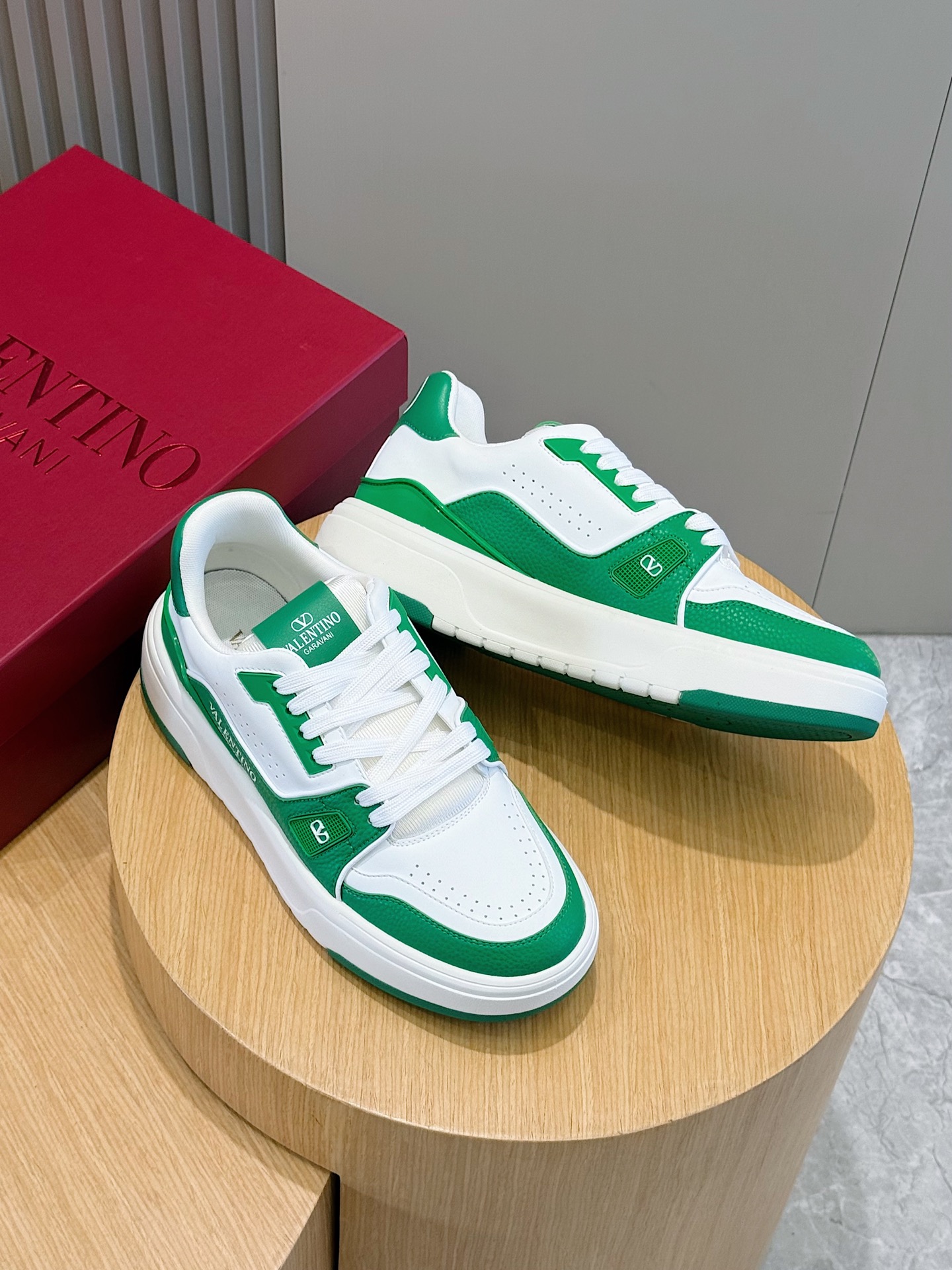 Male Sneakers L-s