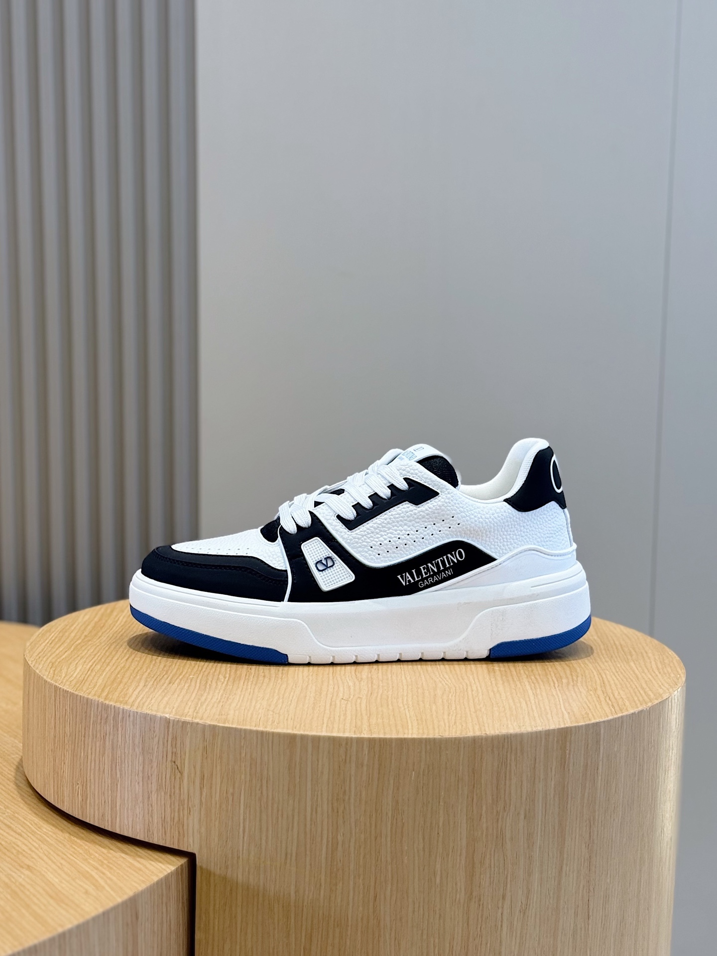 Male Sneakers L-s