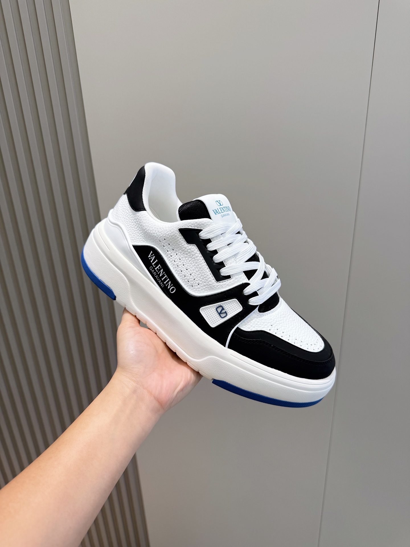 Male Sneakers L-s