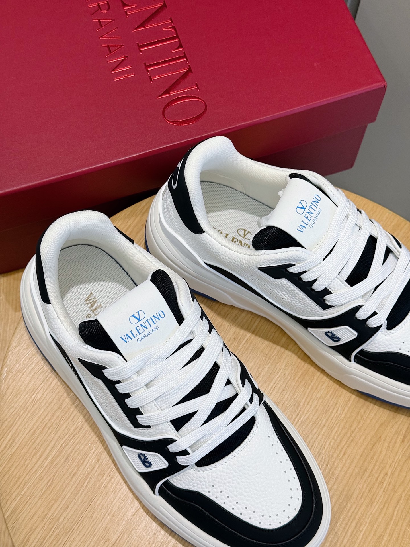 Male Sneakers L-s