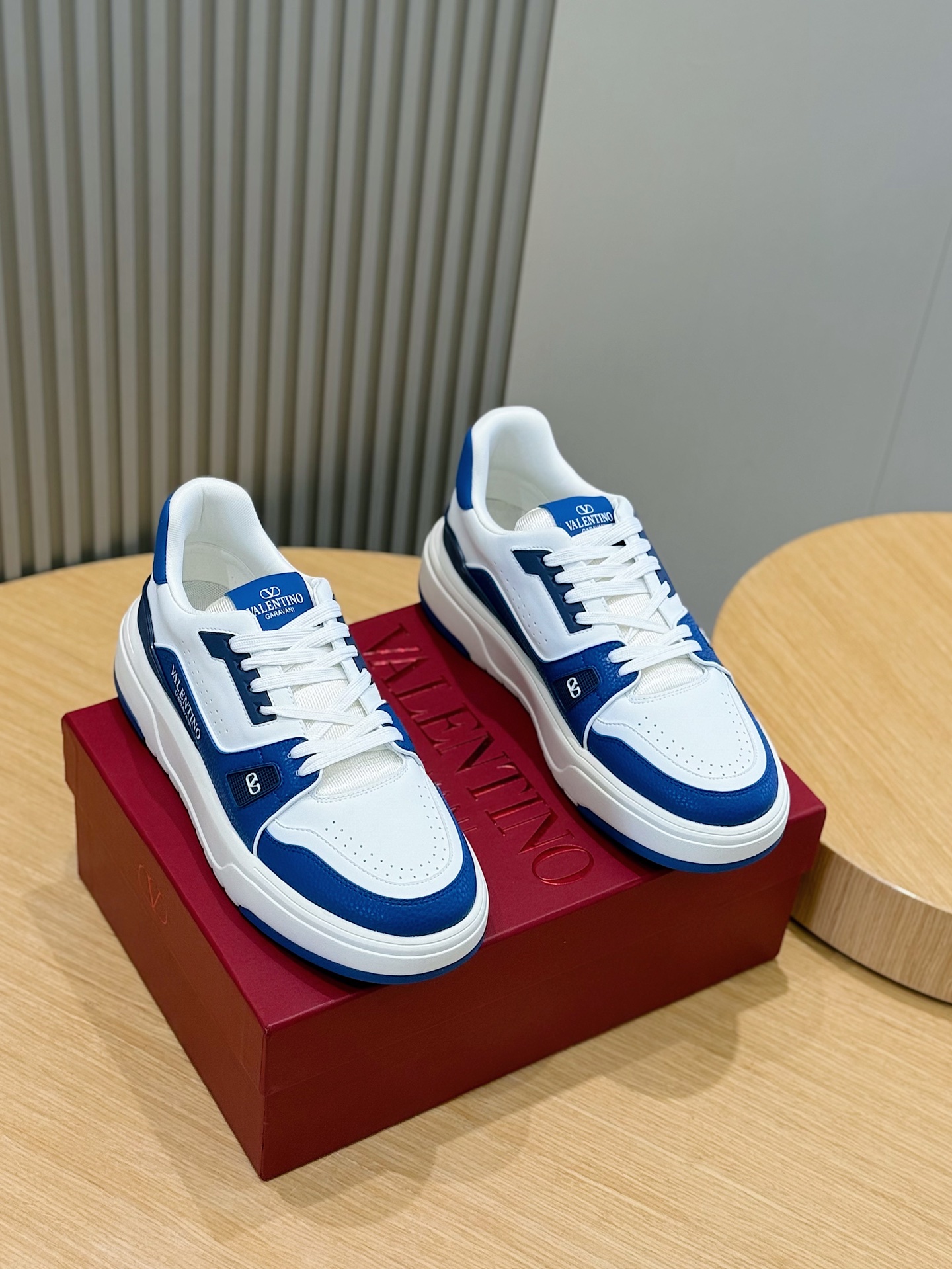 Male Sneakers L-s
