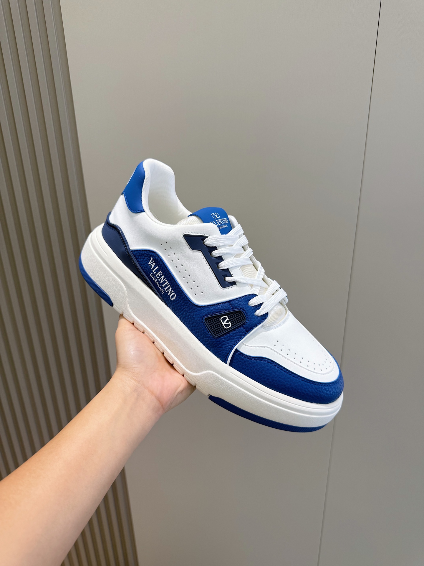 Male Sneakers L-s