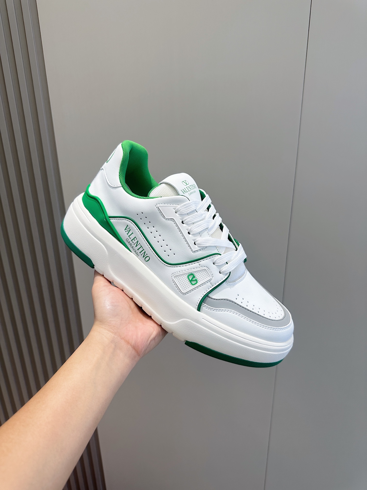 Male Sneakers L-s