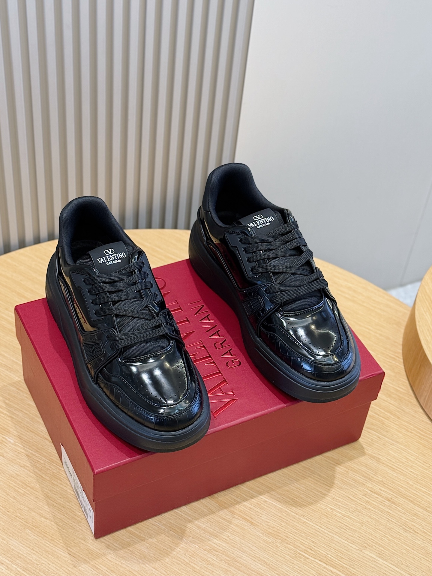 Male Sneakers L-s