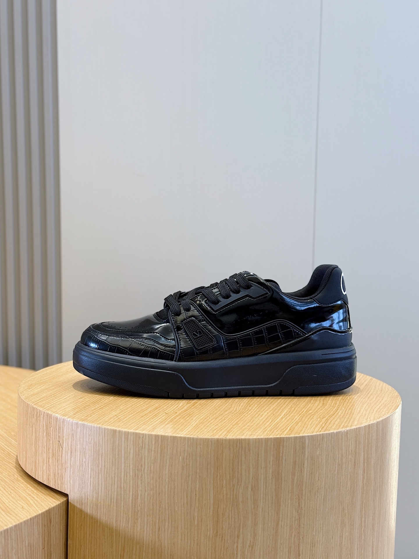Male Sneakers L-s