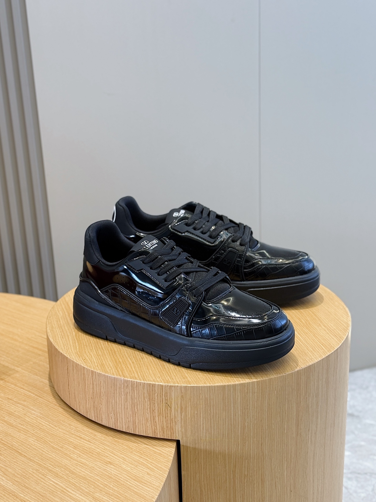 Male Sneakers L-s