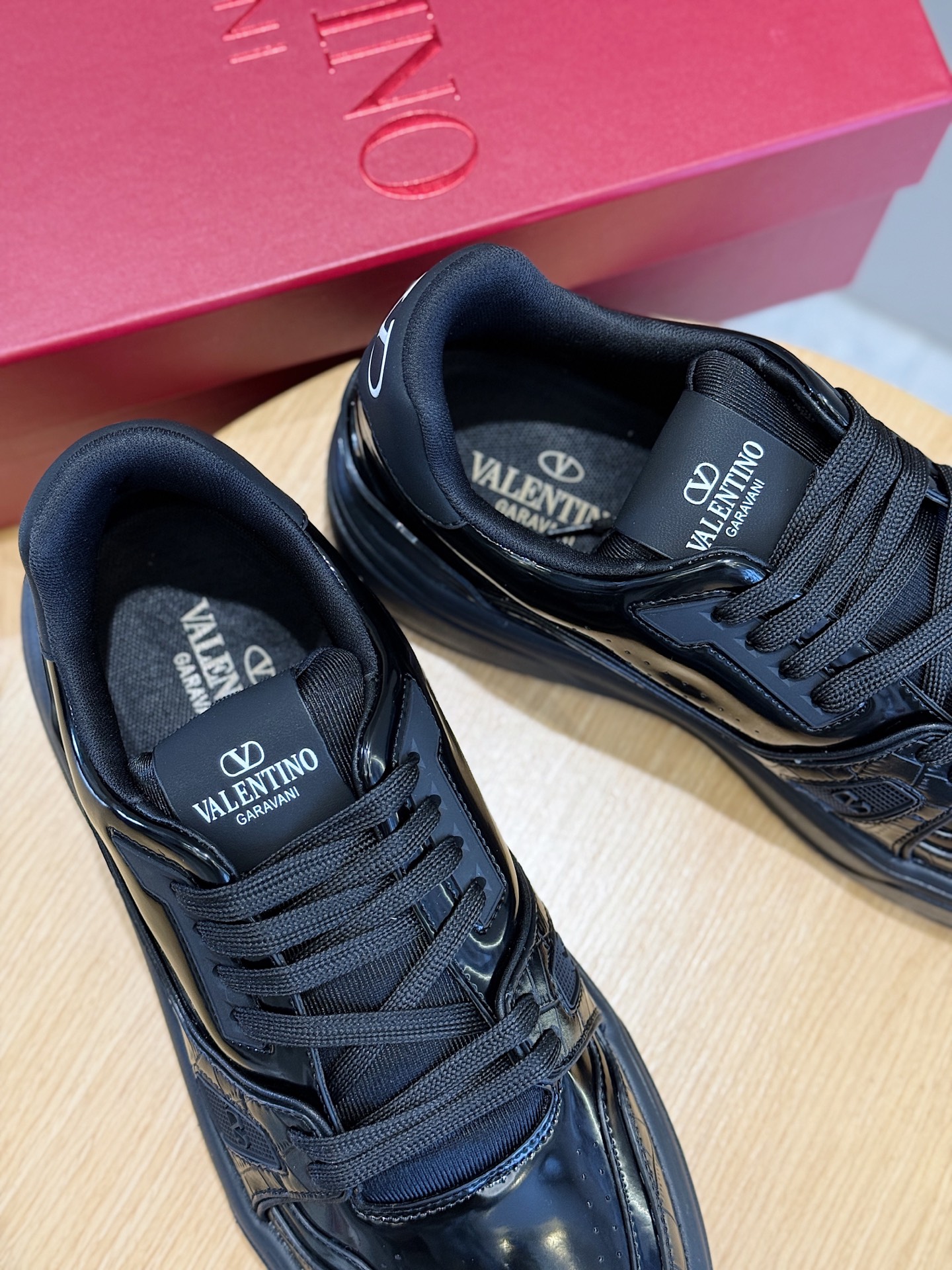 Male Sneakers L-s