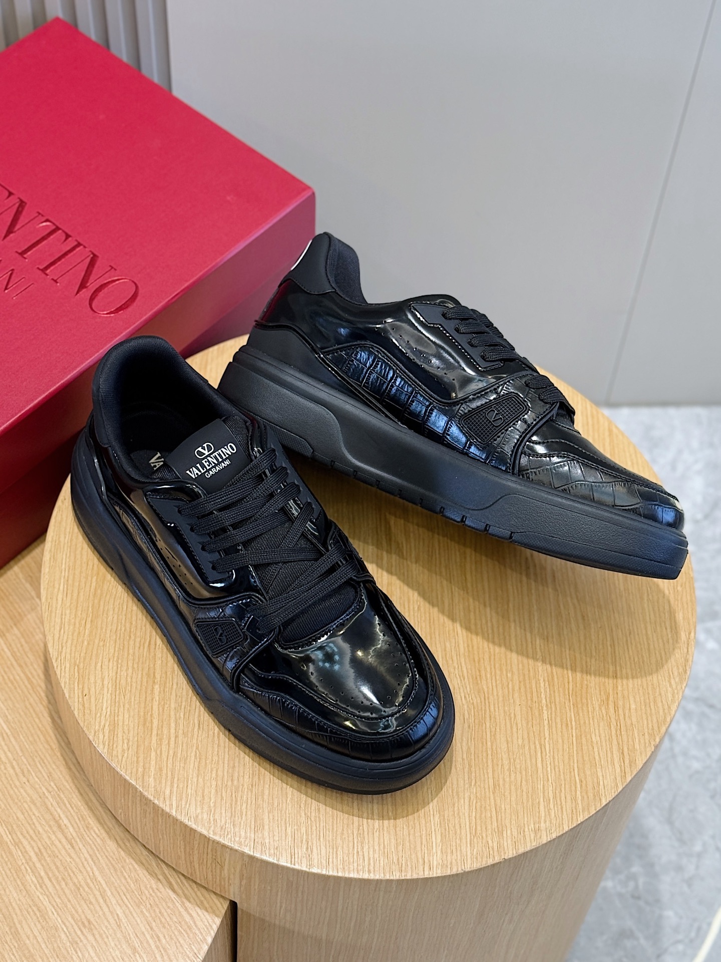 Male Sneakers L-s